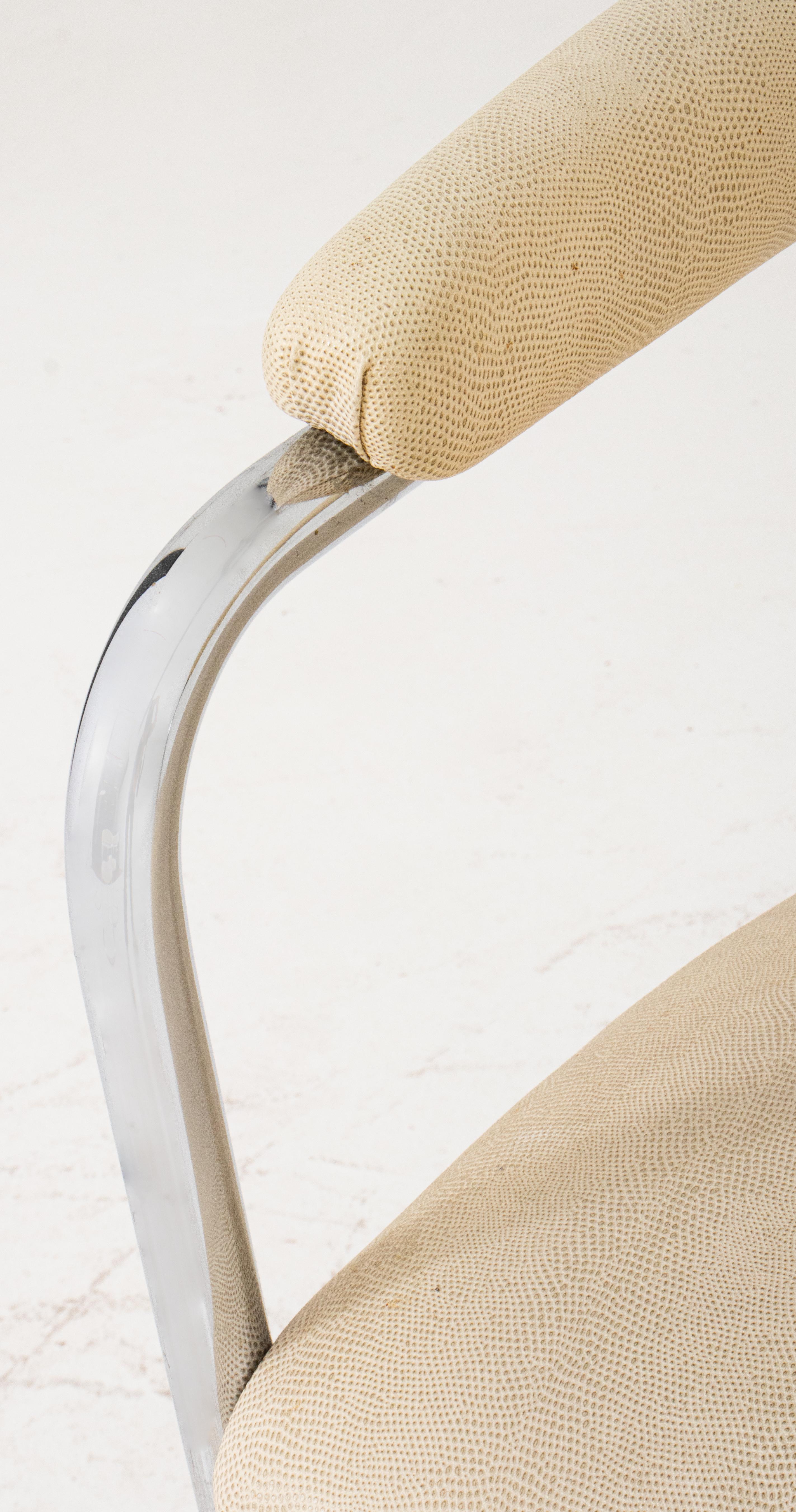 Anton Lorenz for Thonet Cantilevered Armchairs, 3 1