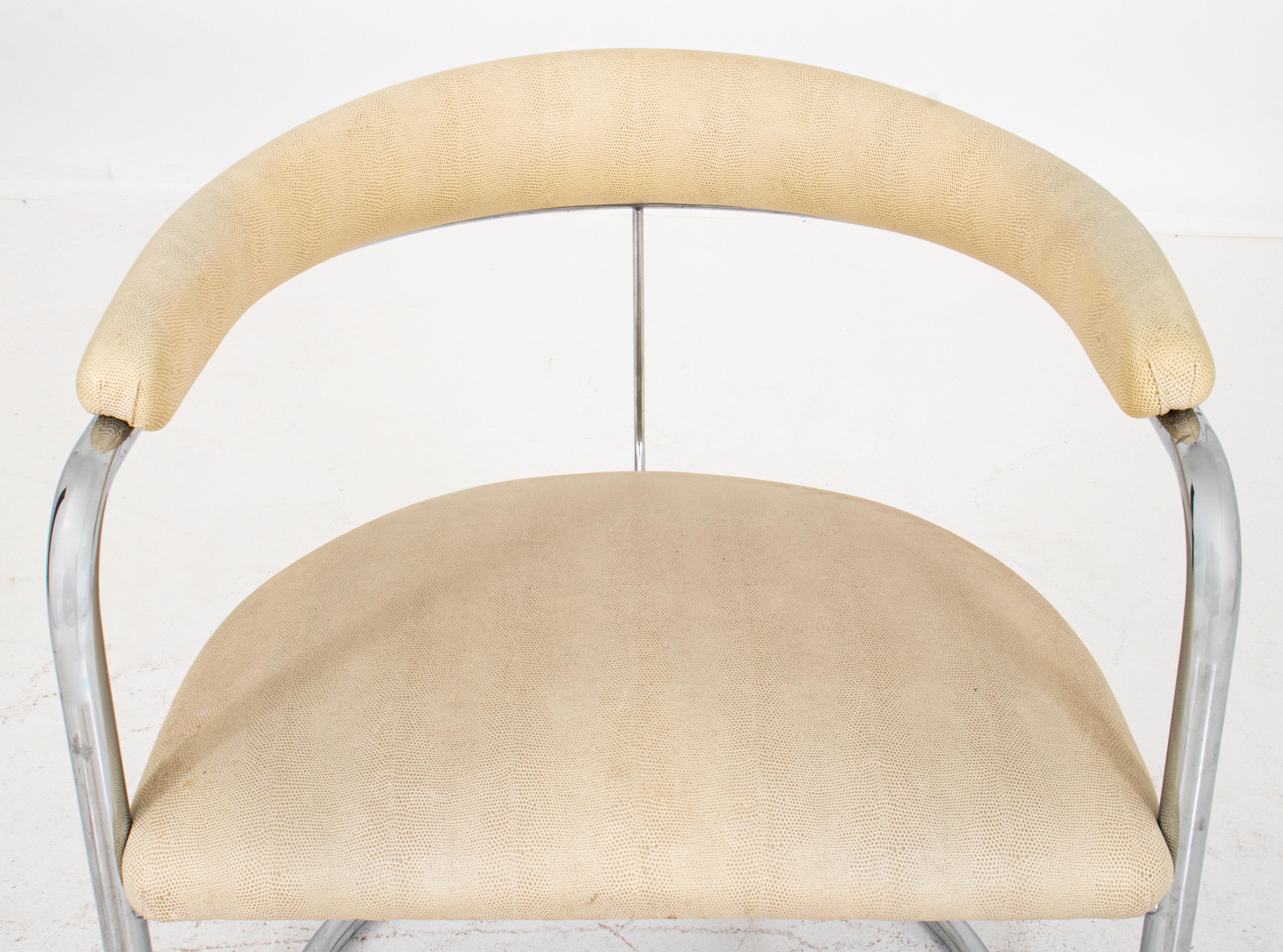 Anton Lorenz for Thonet Cantilevered Armchairs, 3 2