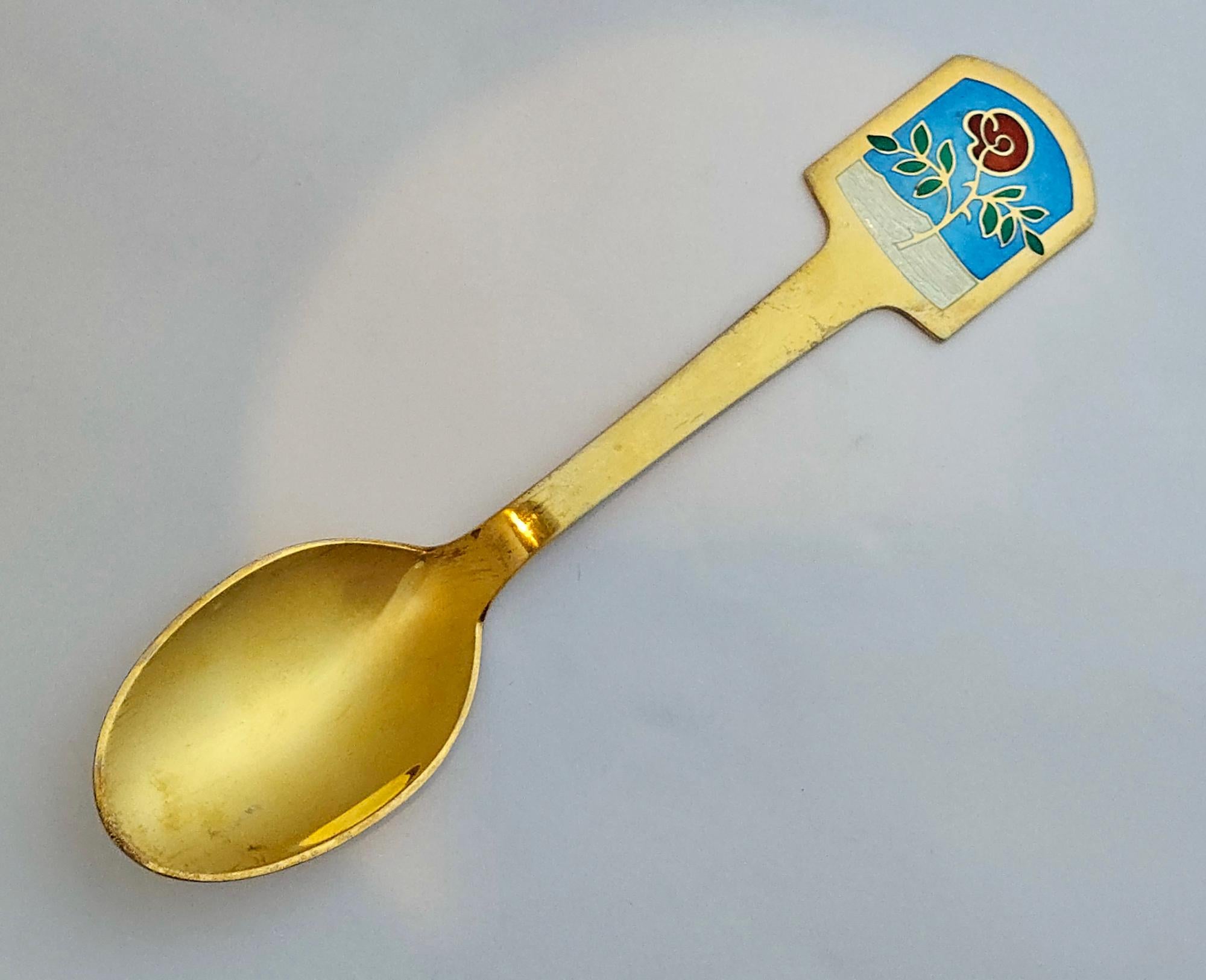 Cuillère de Noël en argent doré d'Anton Michelsen pour 1977 Bon état - En vente à Downingtown, PA