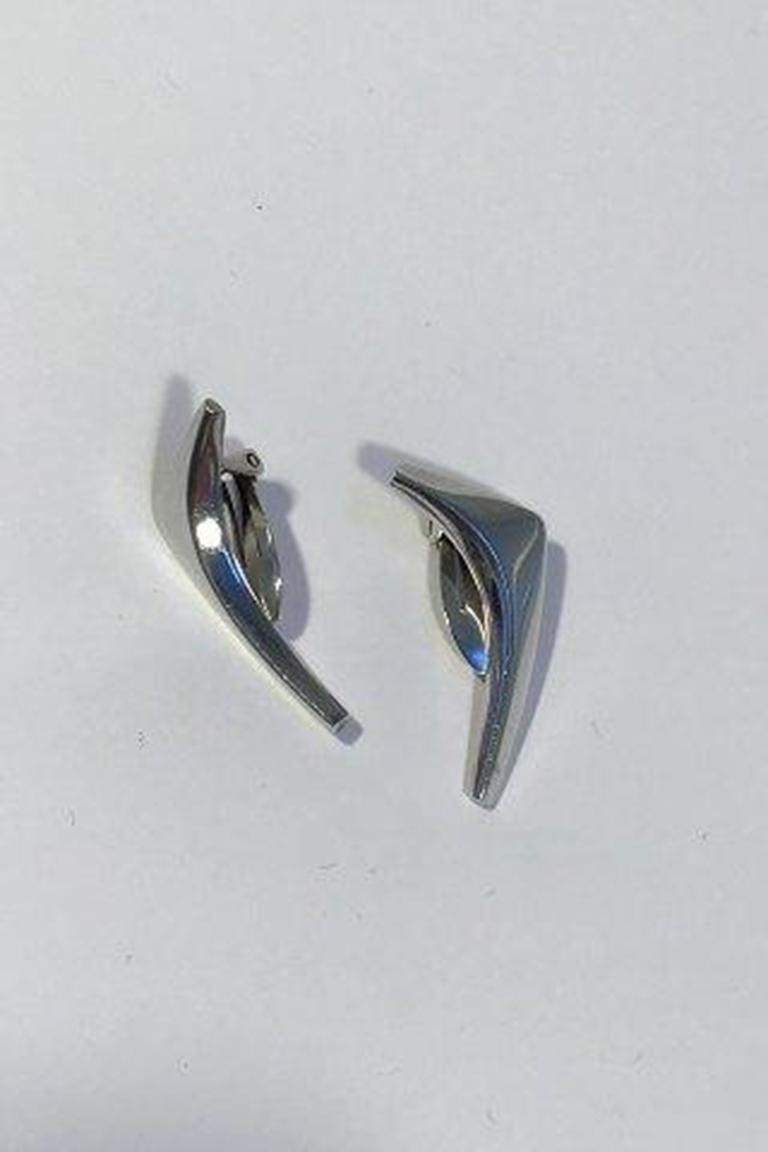 Anton Michelsen Sterling Silver Boomerang Ear Clips by Eigil Jensen.

L 3.3cm/1.29