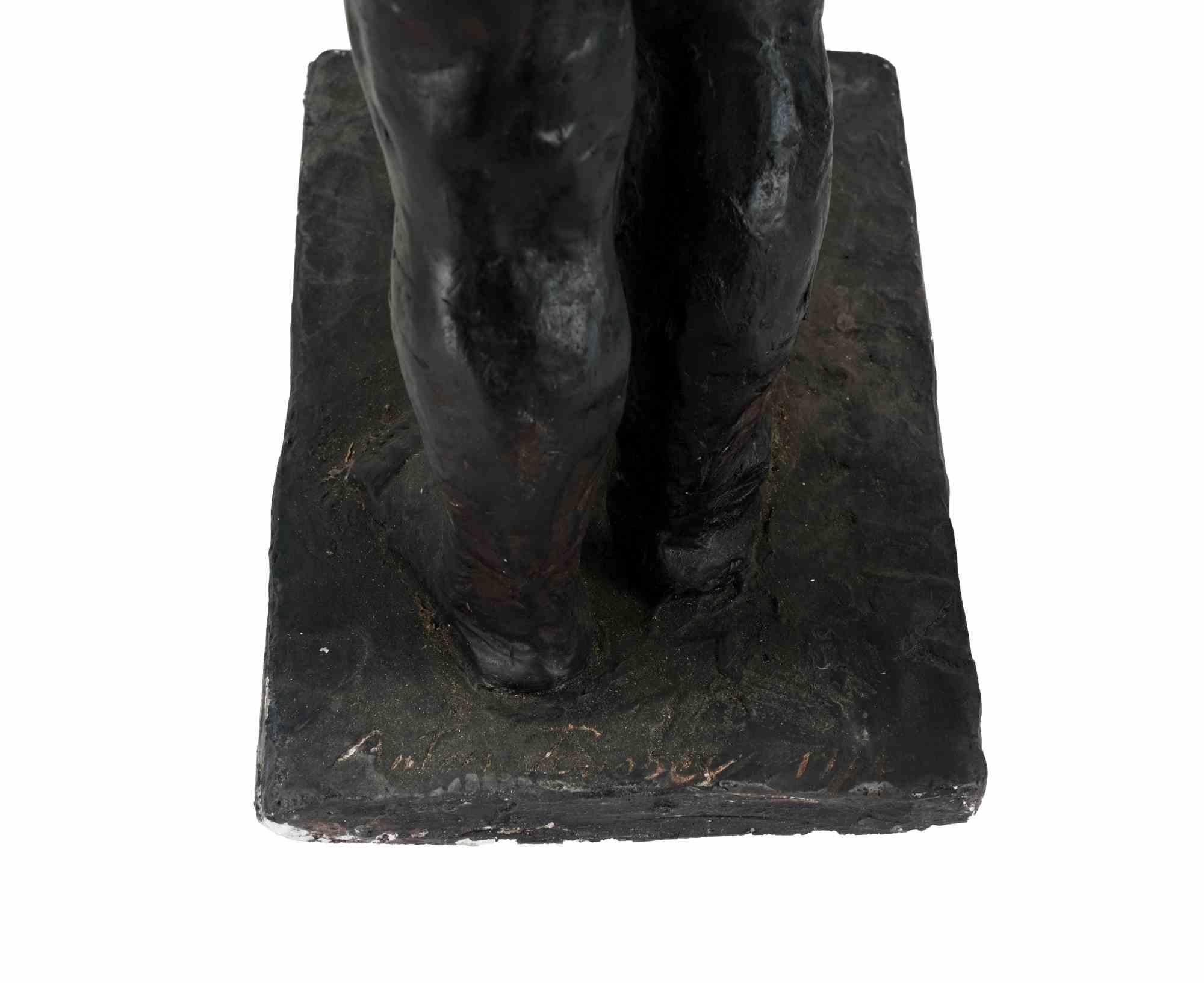 Nude of Woman - Sculpture by Anton Russev - 1960s For Sale 4