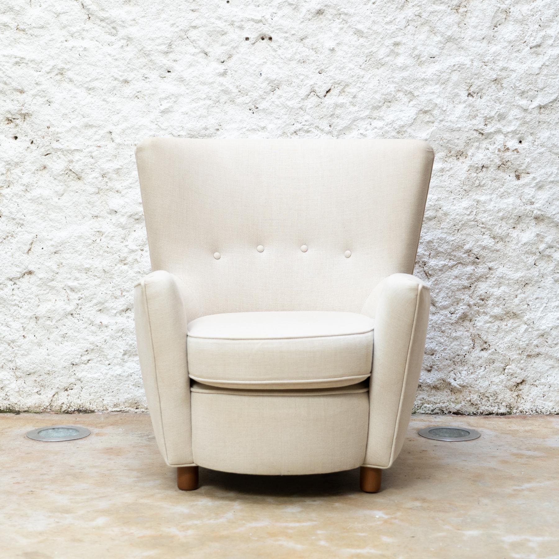 Antoni de Moragas Armchair and Footstool by Santa & Cole For Sale 6