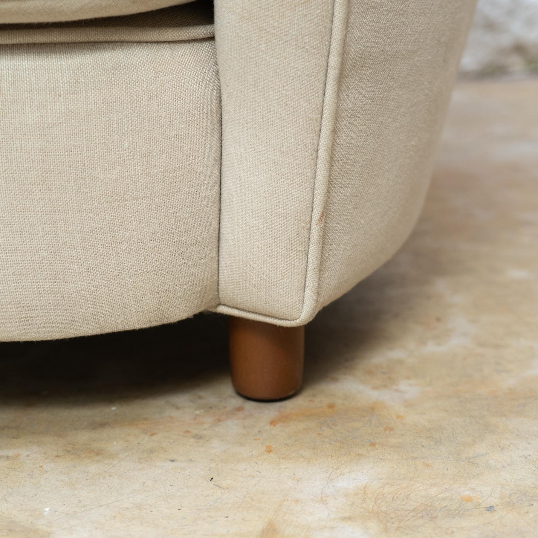 Antoni de Moragas Armchair and Footstool by Santa & Cole For Sale 1