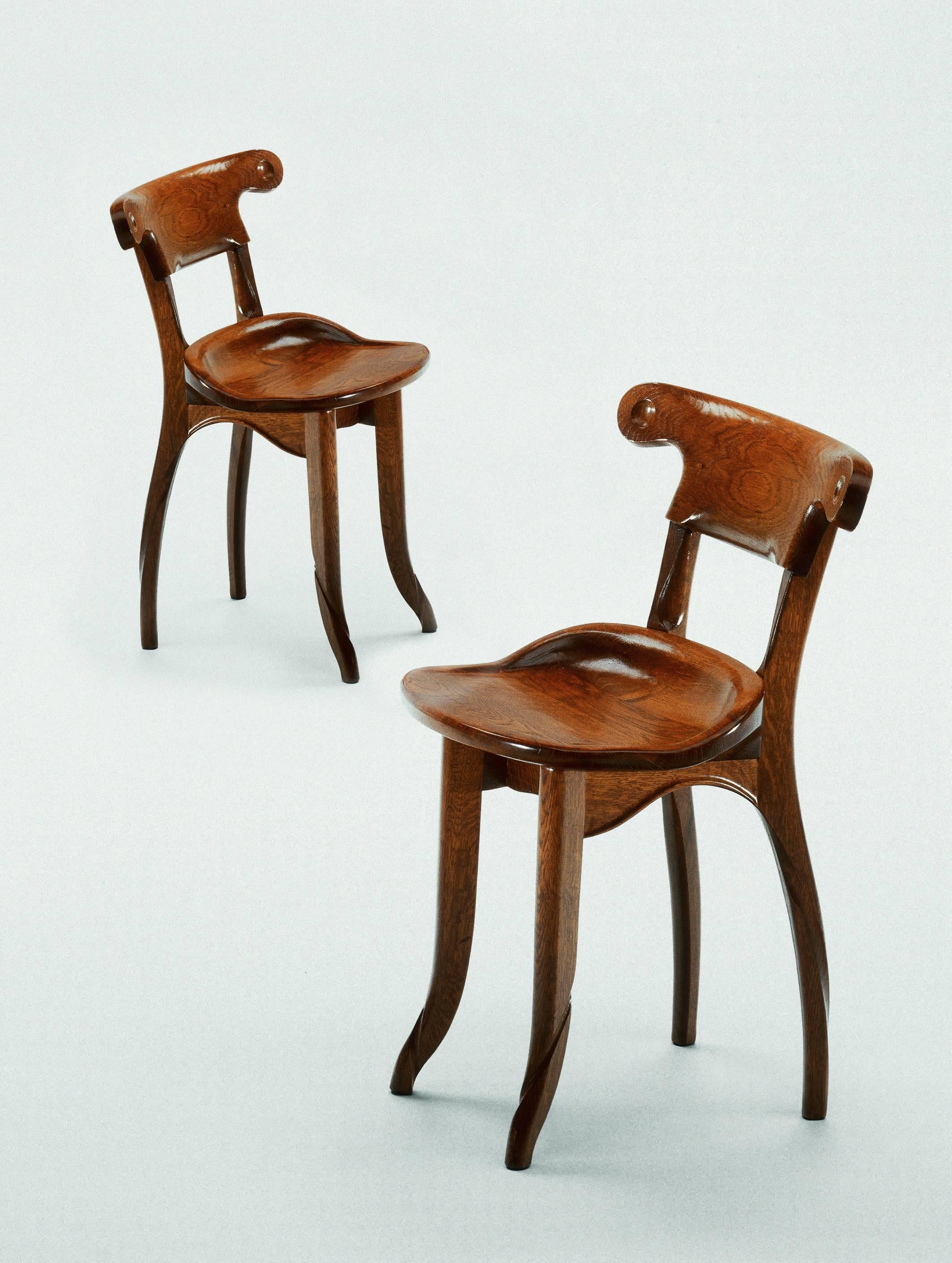 Antoni Gaudi, Jugendstil, Solid Oak Batllo Spanish Chairs In New Condition In Barcelona, Barcelona