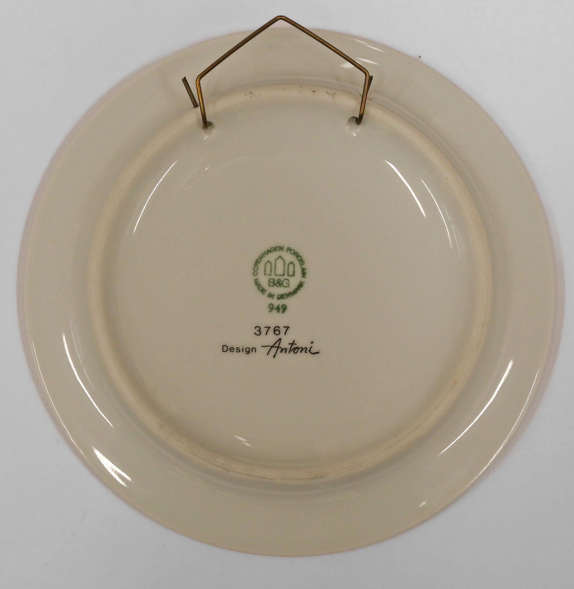 Mid-Century Modern Antoni Set of Six Danish Design Bing & Grondahl Abstract Porcelain Wall Plaques For Sale