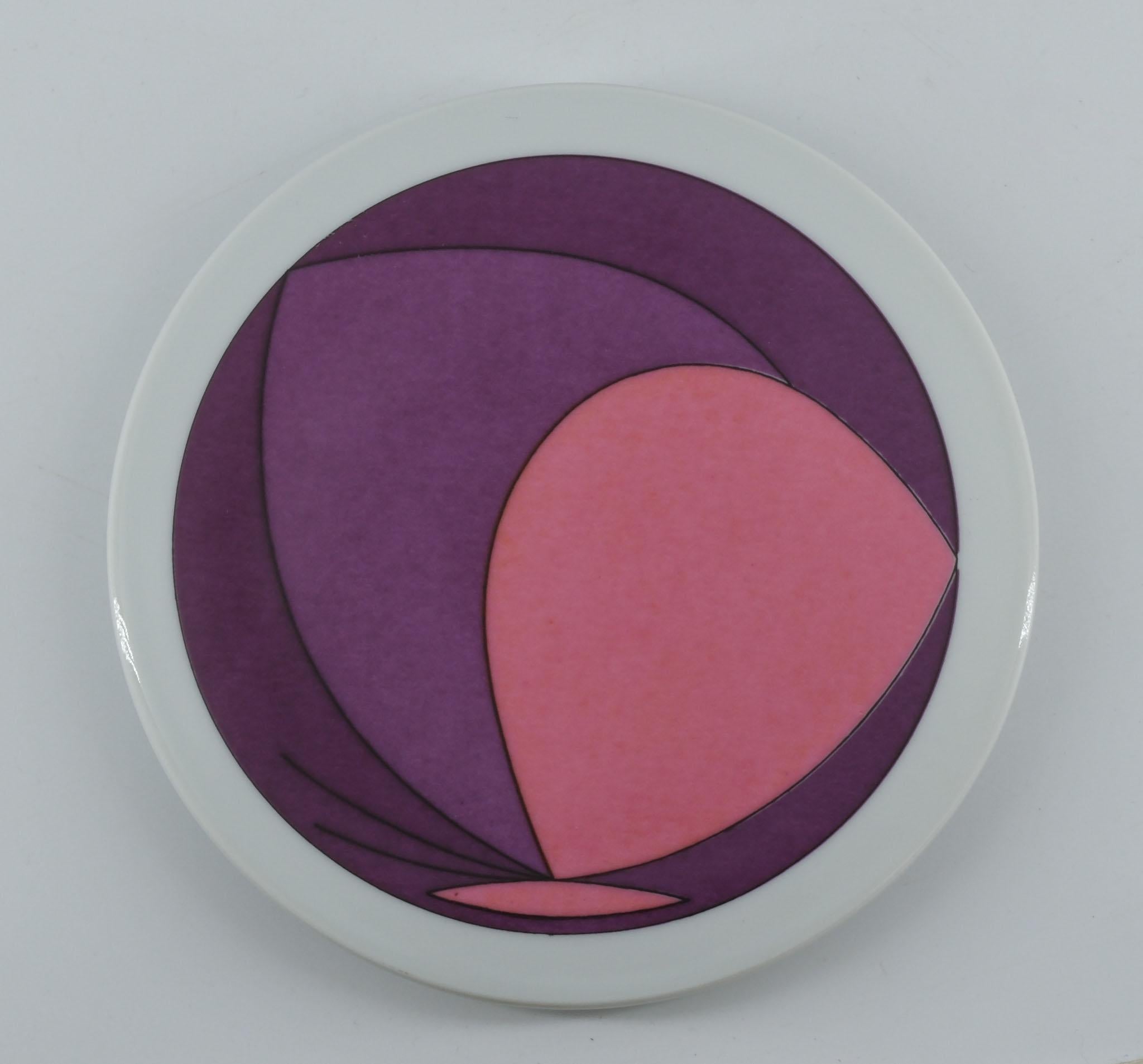 Antoni Set of Six Danish Design Bing & Grondahl Abstract Porcelain Wall Plaques In Good Condition For Sale In Norwich, GB