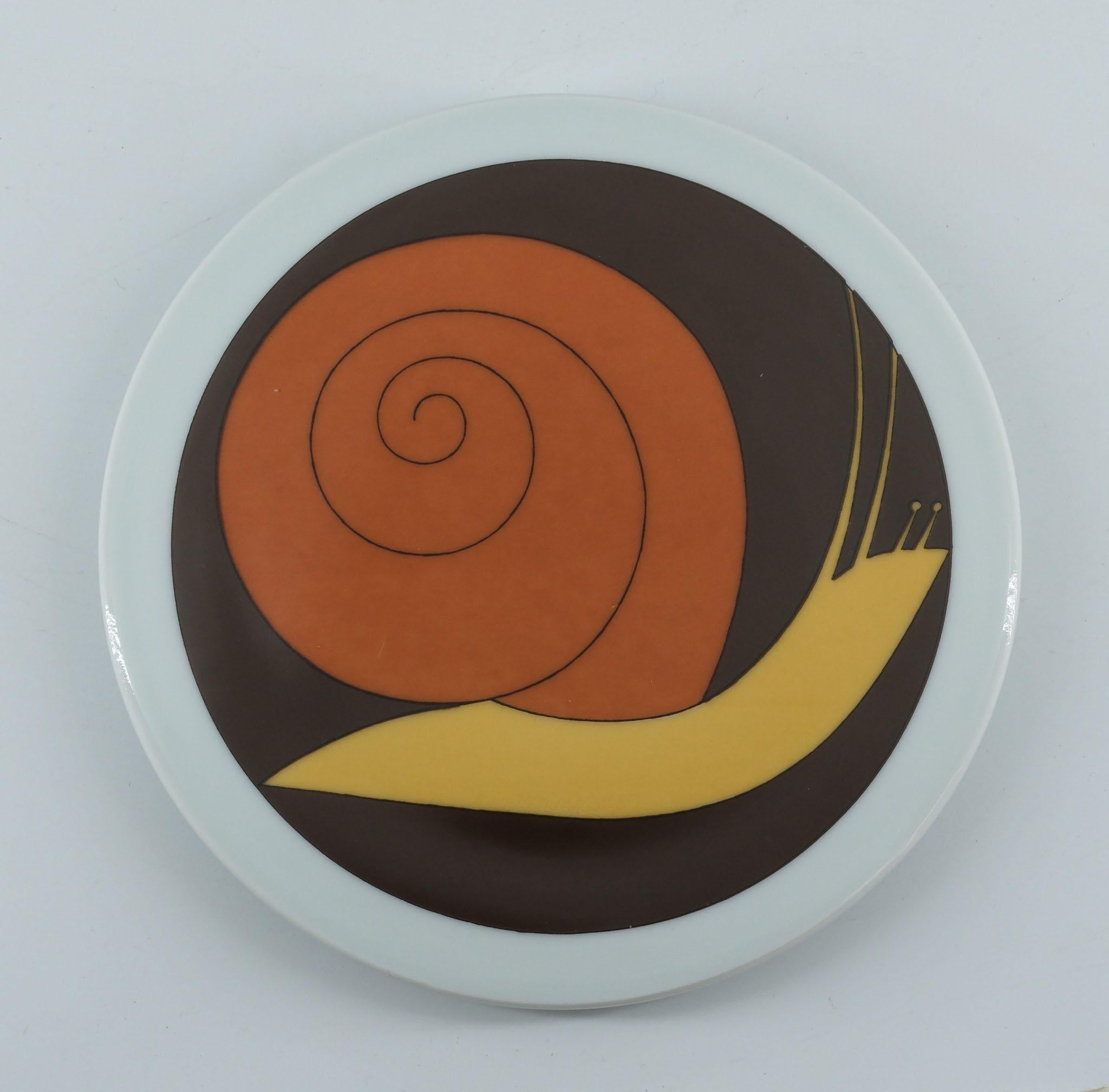 Antoni Set of Six Danish Design Bing & Grondahl Abstract Porcelain Wall Plaques For Sale 2