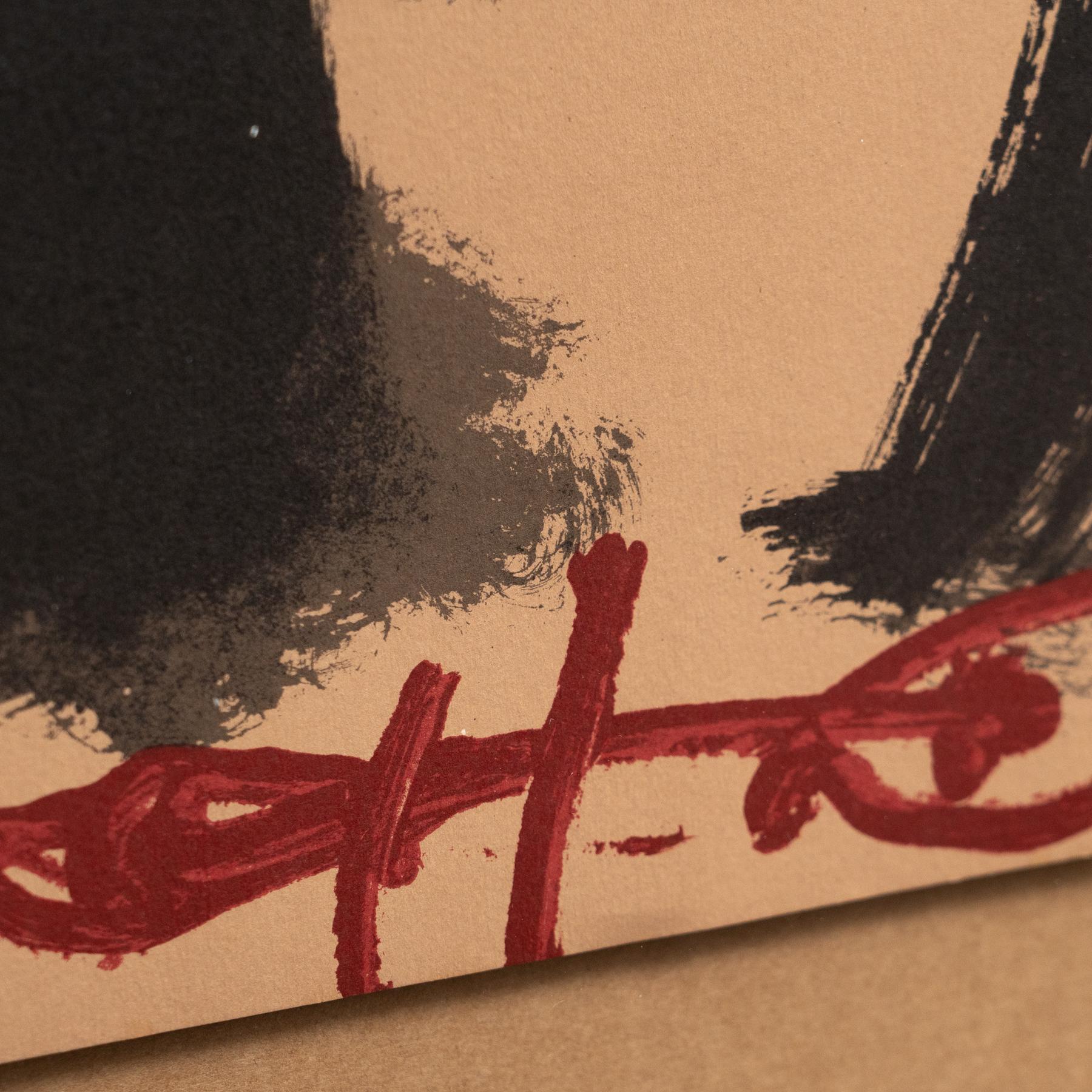 Antoni Tapies Litografía abstracta negra y roja enmarcada sobre papel, 1999 Papel en venta