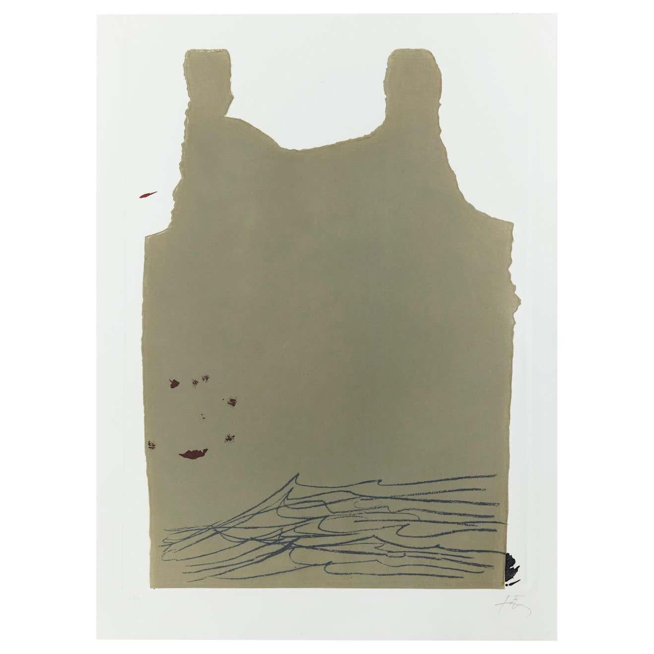 Antoni Tàpies etching
Aparicions-6, 1982 

Measures: 76 x 56 cm 
Hand signed in pencil.

Limited edition of 99 copies.
We have several copies, the number that you purchase my change from the one photographed.

Antoni Tapies born in