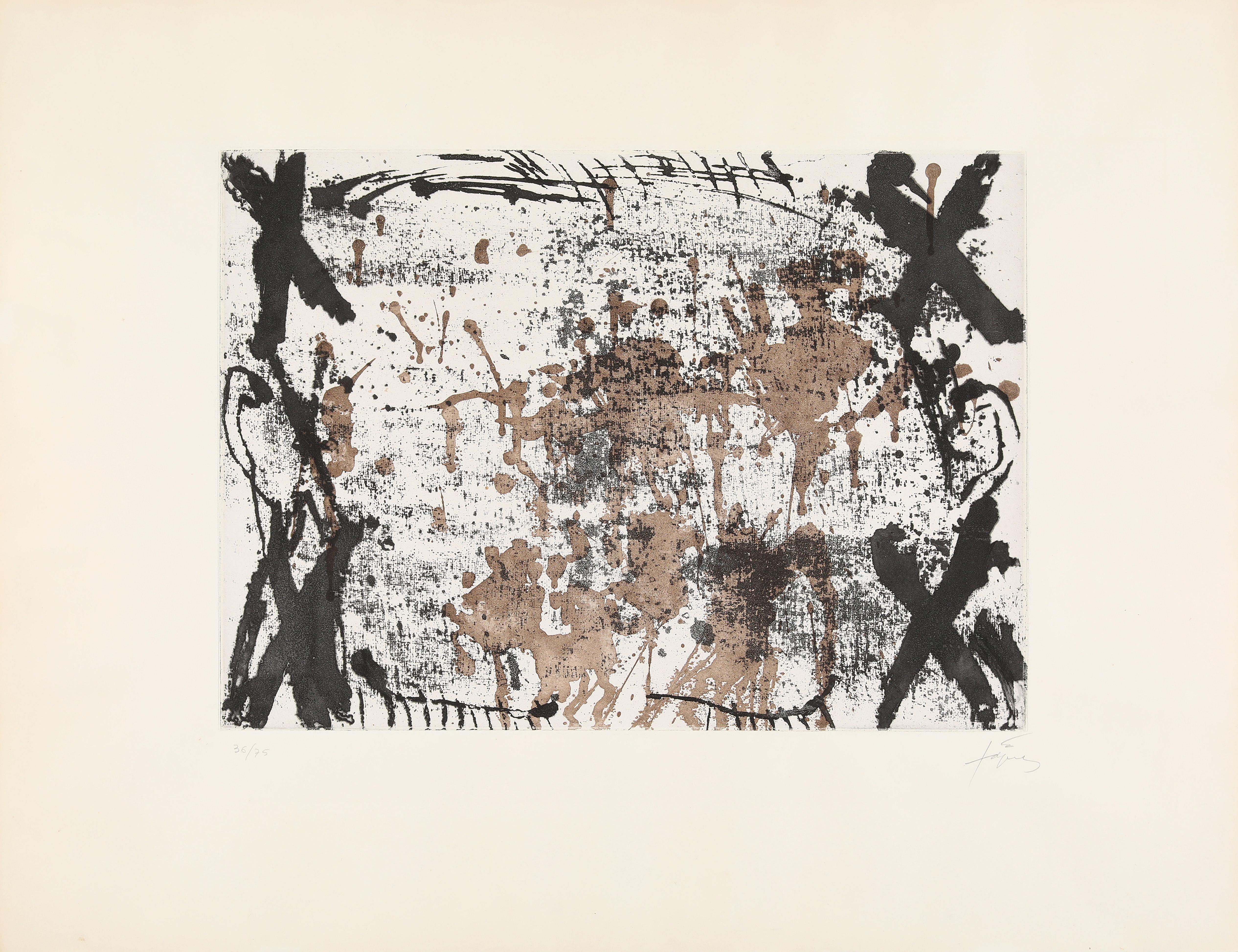 Antoni Tàpies Abstract Print - 20th Century abstract Antoni Tapies, "Les Quatre Croix", Color Etching 