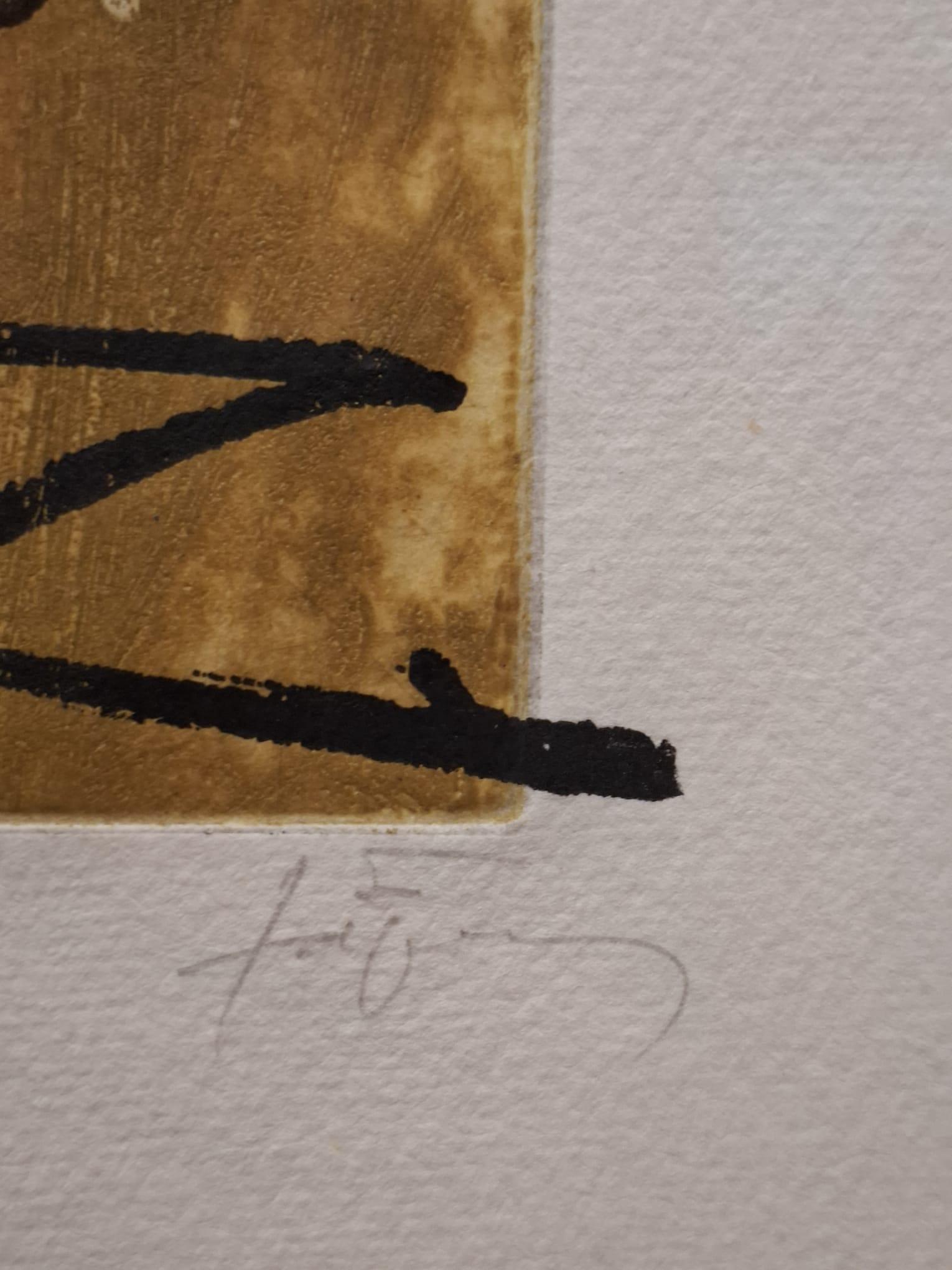 Sabata i ocre - Abstrait Print par Antoni Tàpies