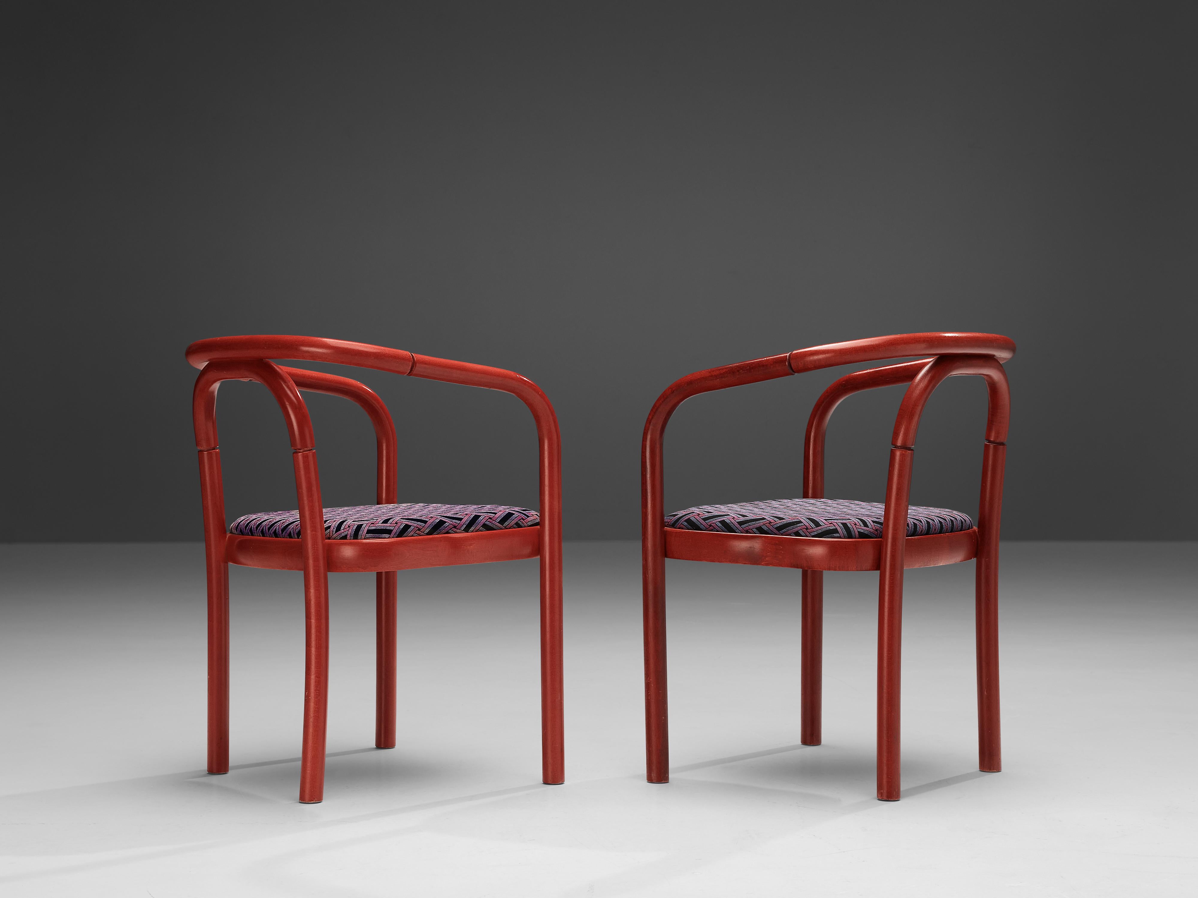 Antonin Suman for TON Dining Chairs with Red Frames and Patterned Upholstery In Good Condition For Sale In Waalwijk, NL