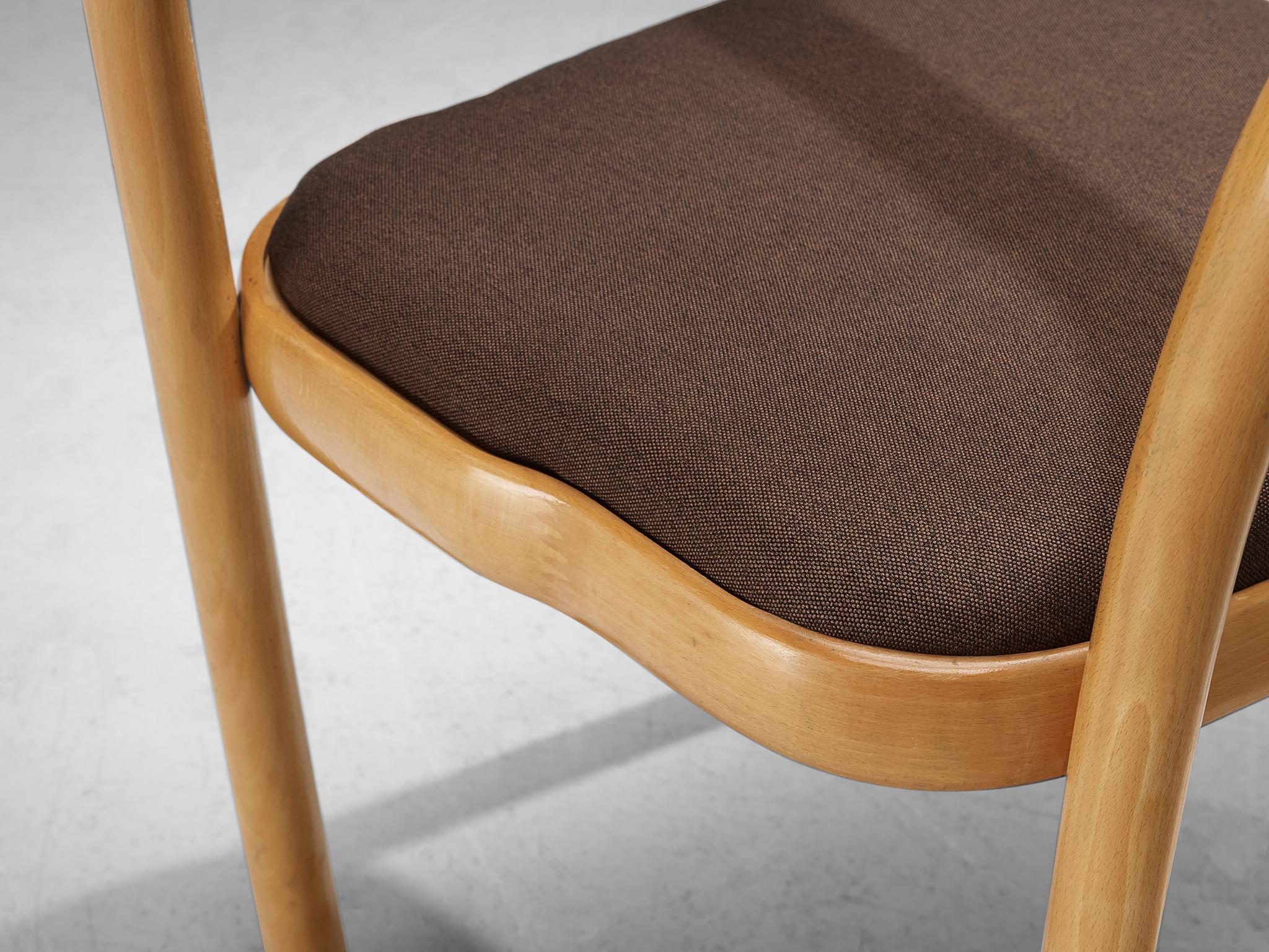 Ensemble de huit fauteuils en tissu beige Antonin Suman pour Ton Bon état - En vente à Waalwijk, NL