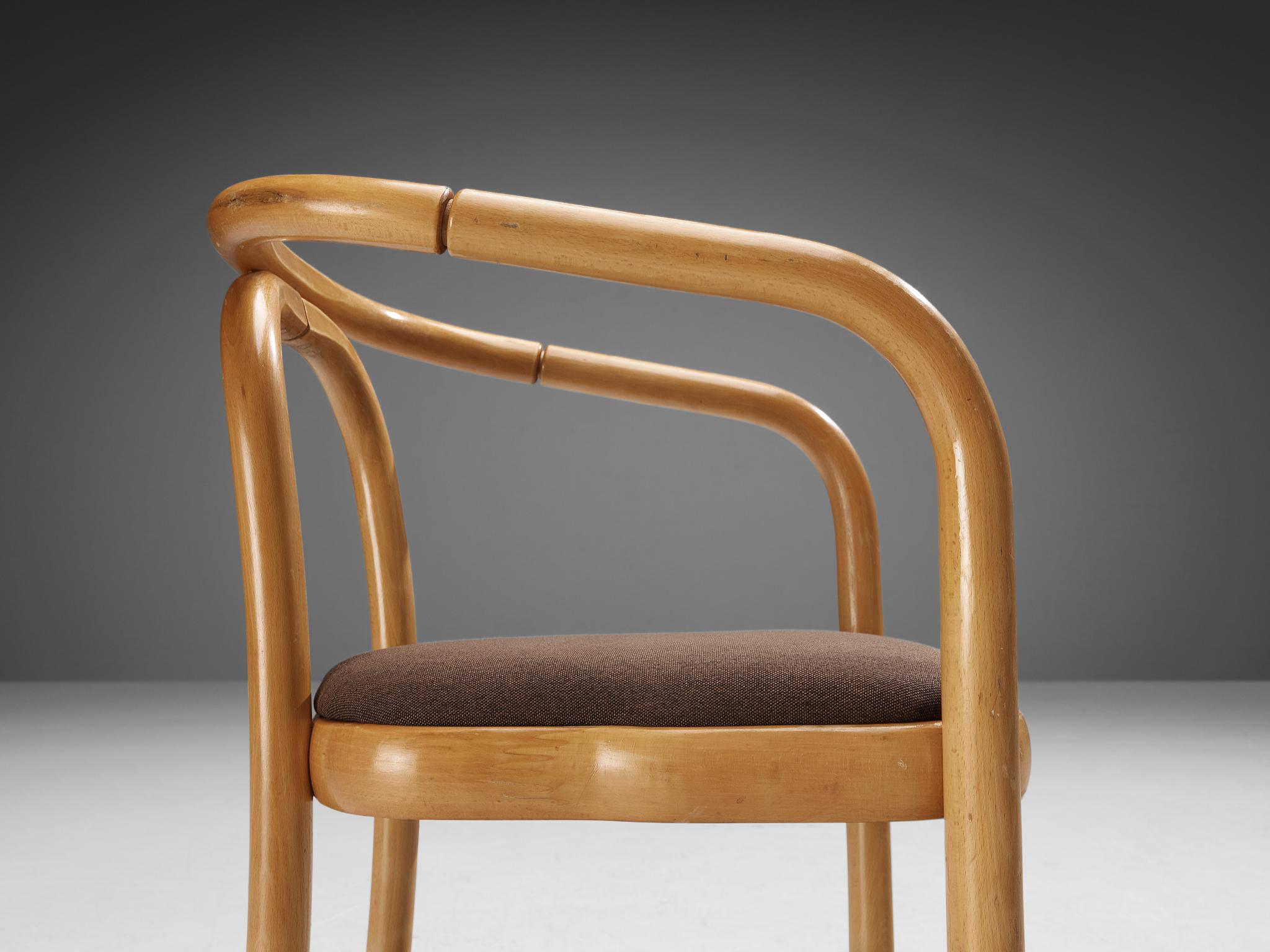 Ensemble de huit fauteuils en tissu beige Antonin Suman pour Ton en vente 1
