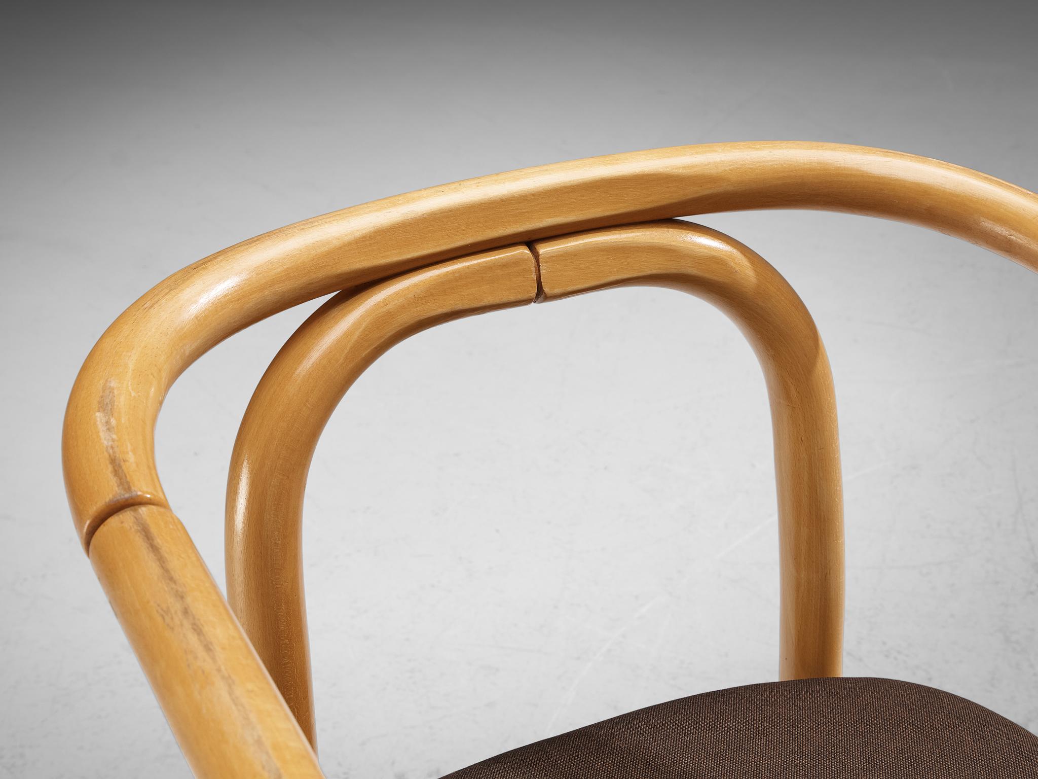 Ensemble de huit fauteuils en tissu beige Antonin Suman pour Ton en vente 2