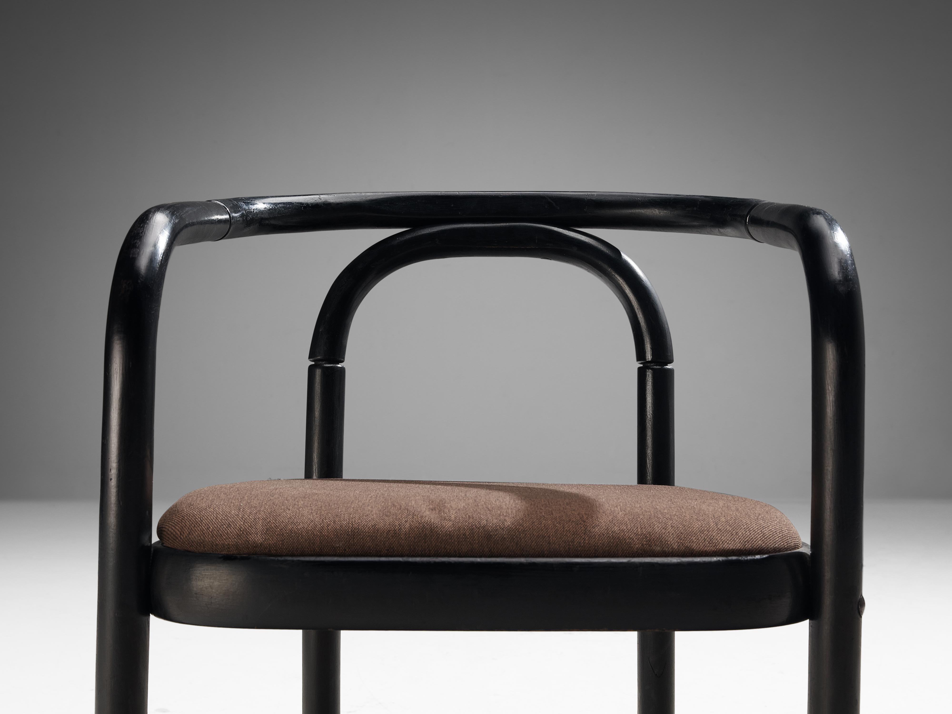 Antonin Suman pour TON Ensemble de six fauteuils en bois laqué noir  en vente 1