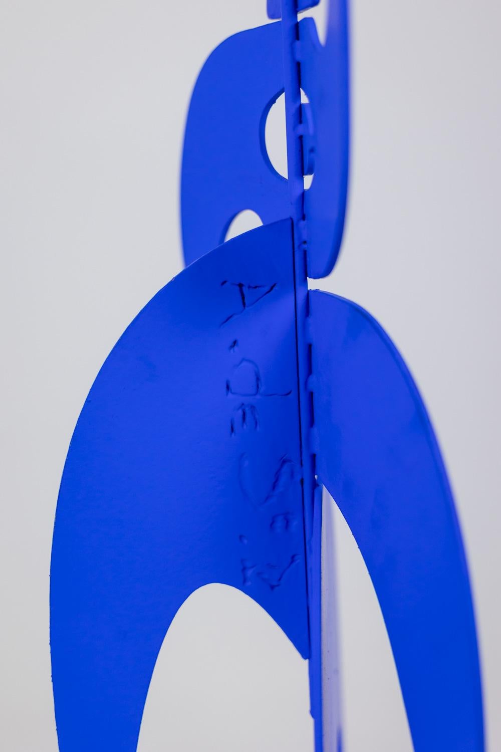 Antonine de Saint Pierre. Sculpture de Tauride bleue. Contemporain. en vente 3