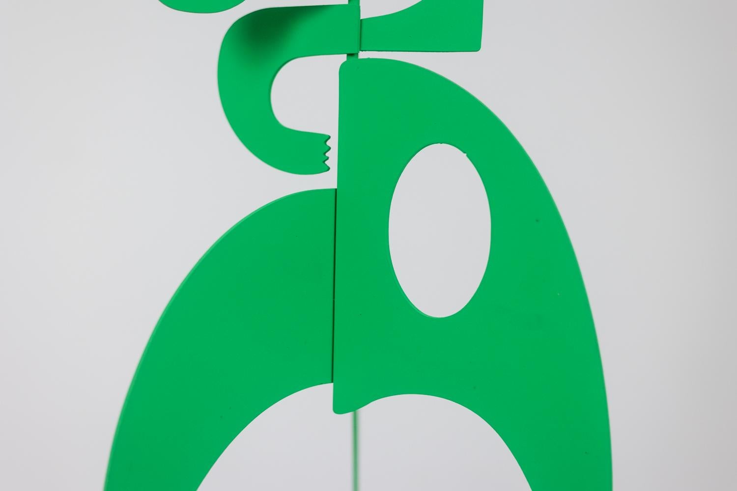 Antonine de Saint Pierre. Green sculpture “Le baiser”. Contemporary. For Sale 3