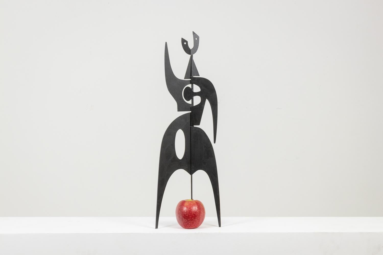 Antonine de Saint Pierre, signed.

Sculpture entitled “Jouve”, in black lacquered metal.

French work by a contemporary artist.

Dimensions: H 50 x W 20 x D 20 cm

Reference: LS6239487A