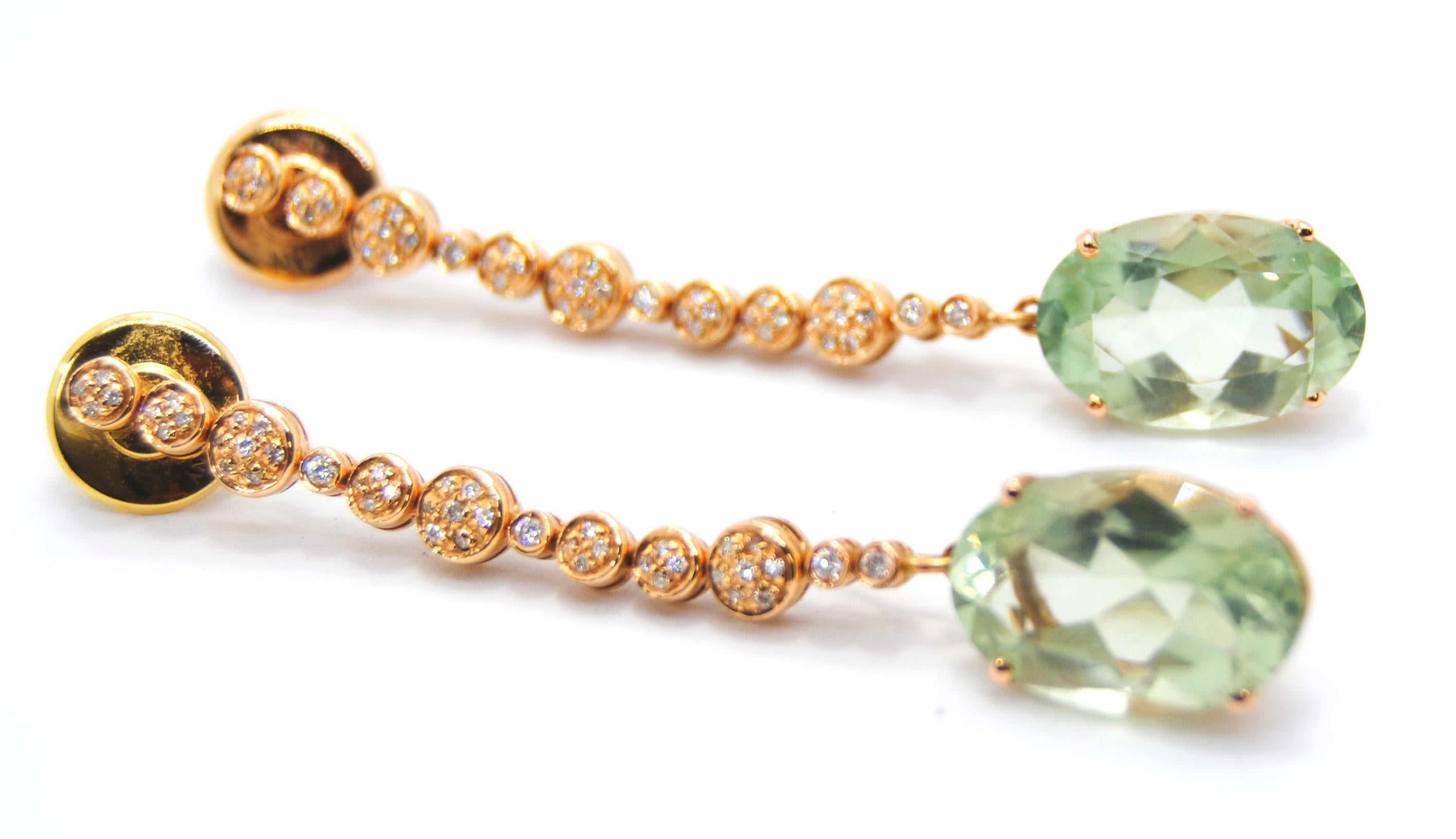 The history ANTONINI is also the history of Milan, an Italian city with a great jewelry making tradition. Founded in 1919, ANTONINI rapidly became the purveyor to the Milanese aristocracy, for whom the company designed extraordinary one-of-a-kind