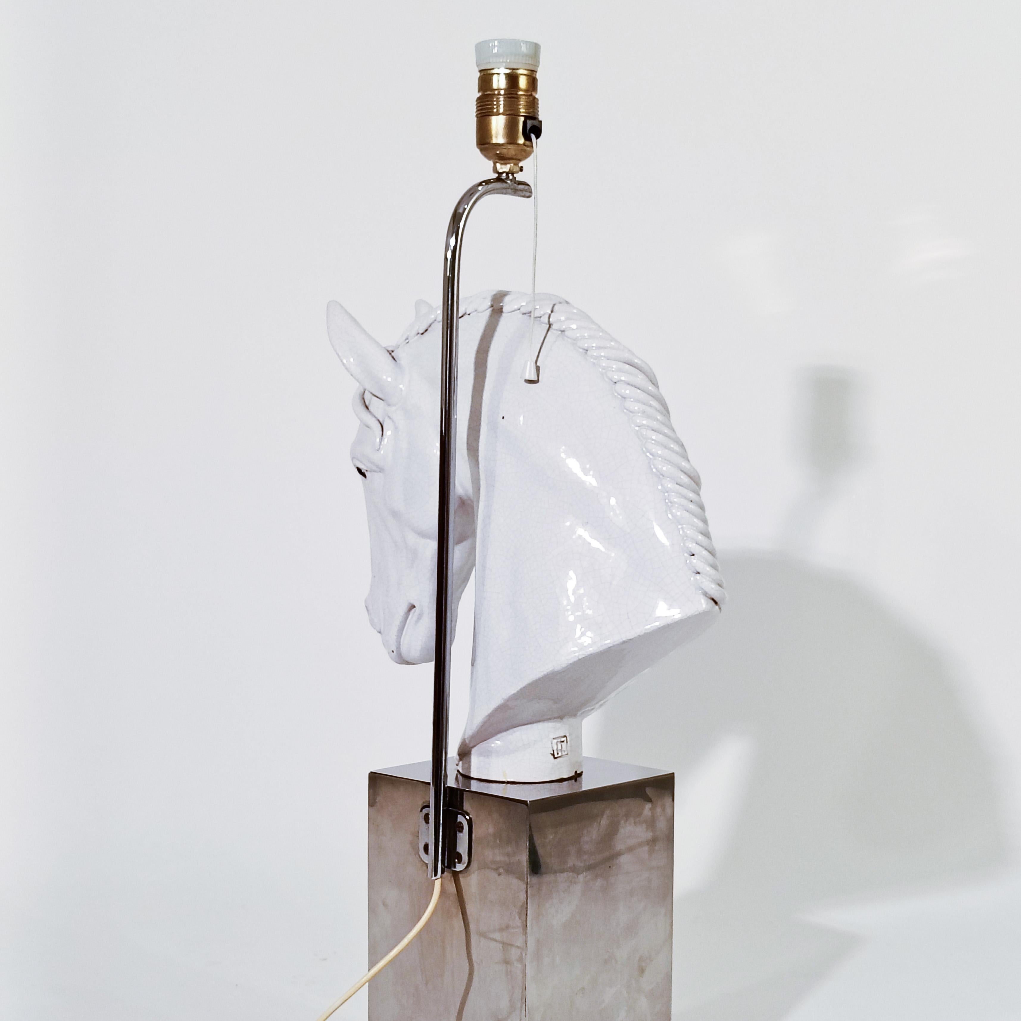 Antonio Campuzano. Lampe de table sculpture de cheval en céramique faite à la main, Espagne, années 1970 en vente 8