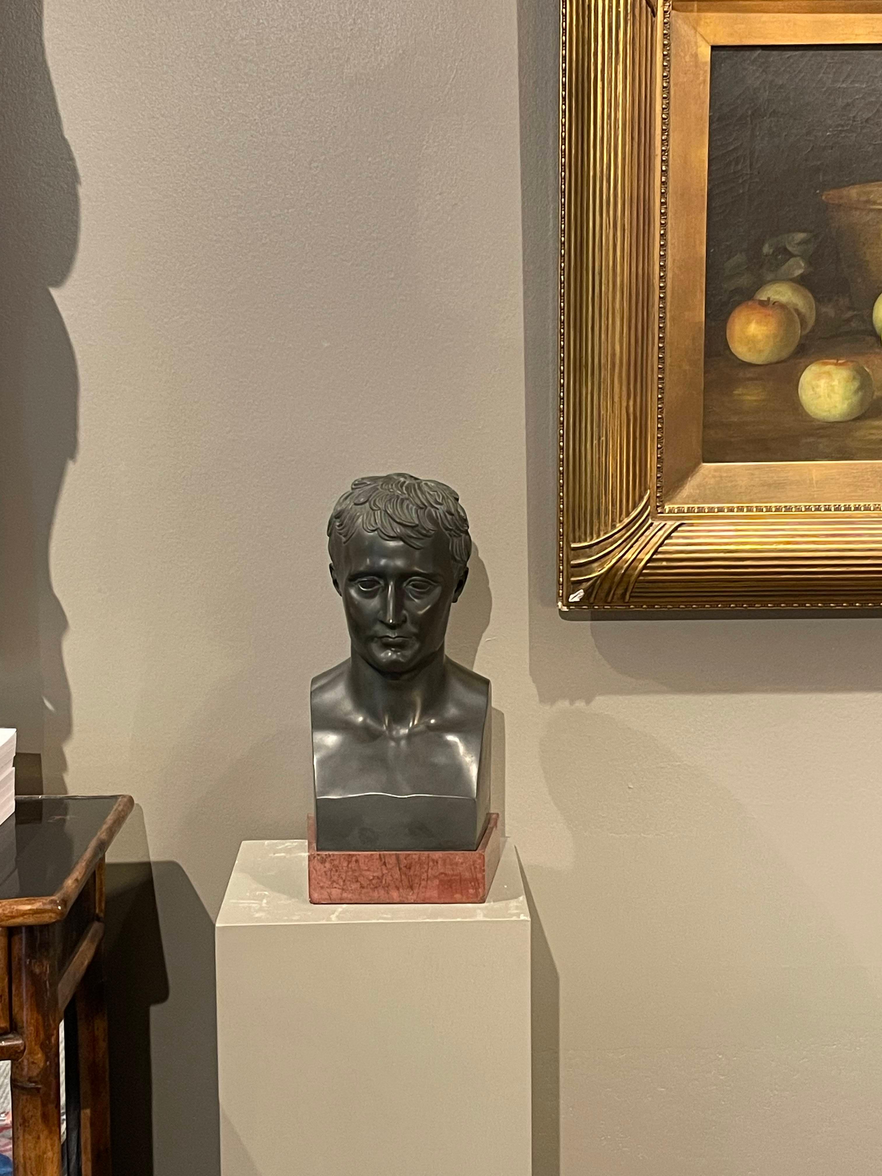 Bronzebüste des jungen Napoleons als Caesar aus dem 19. Jahrhundert im Angebot 5