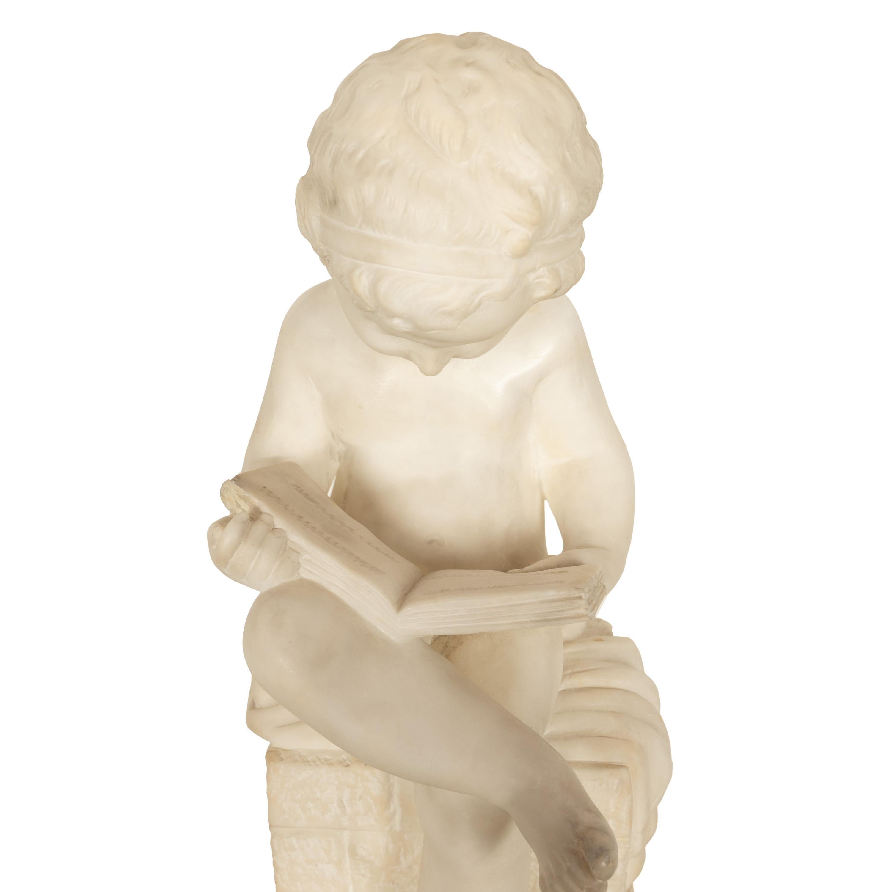 Antico Grand Tour italiano Scultura in marmo Statua piedistallo Putto Bambino lettura 2