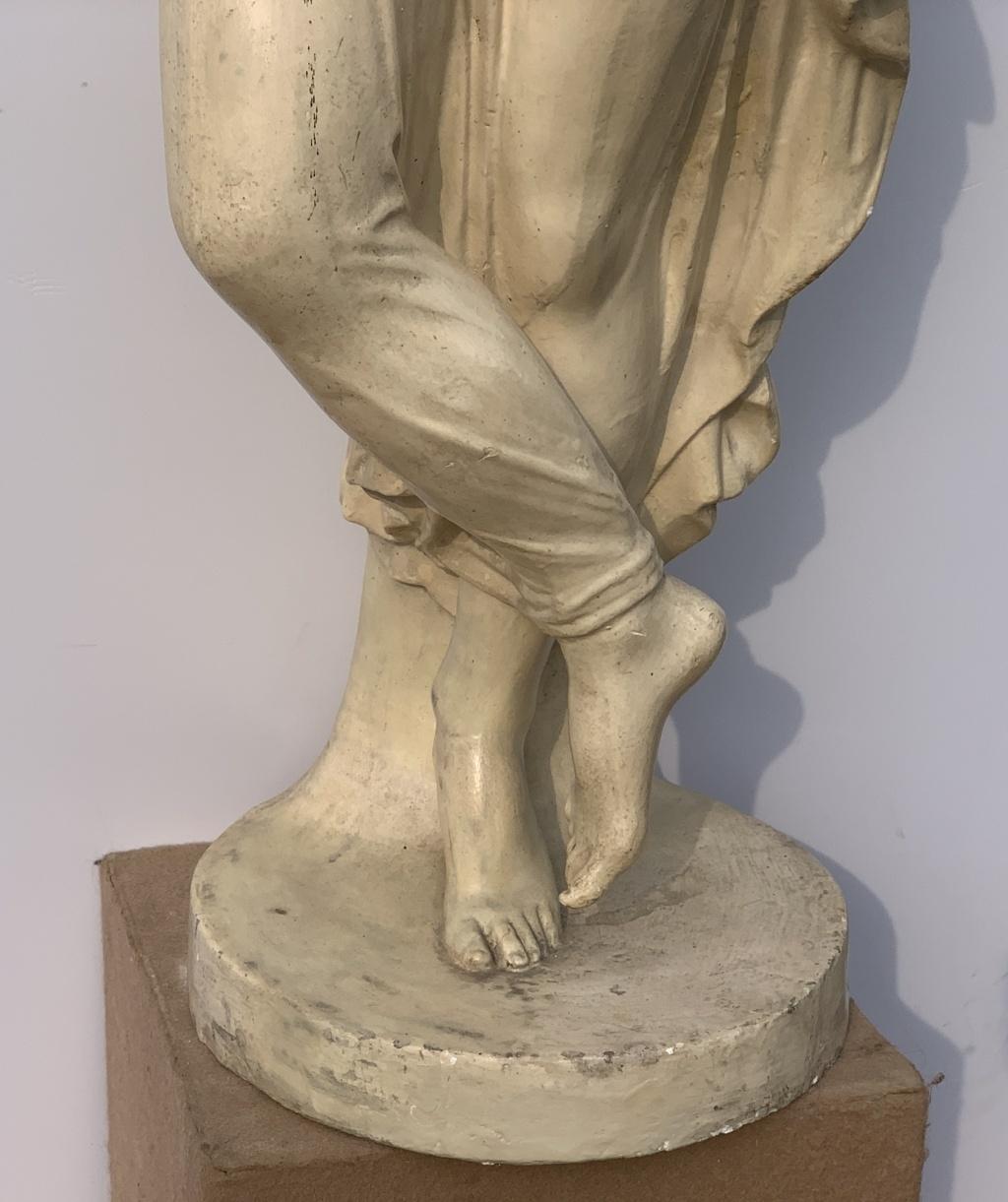 Suivre d'Antonio Canova - Paire de sculptures néoclassiques du 19-20e siècle en vente 16