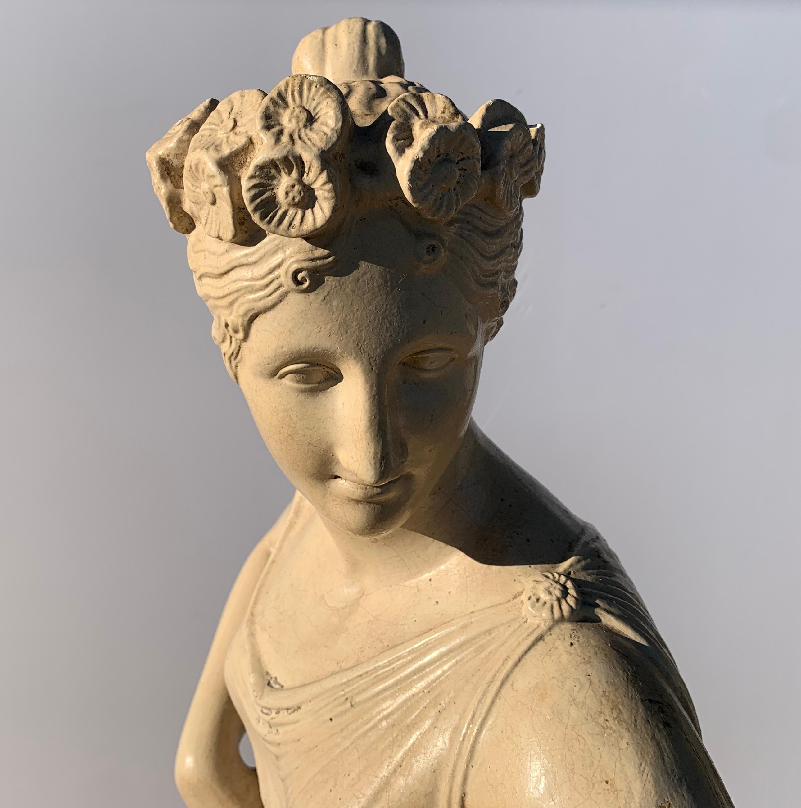 Suivre d'Antonio Canova - Paire de sculptures néoclassiques du 19-20e siècle en vente 4