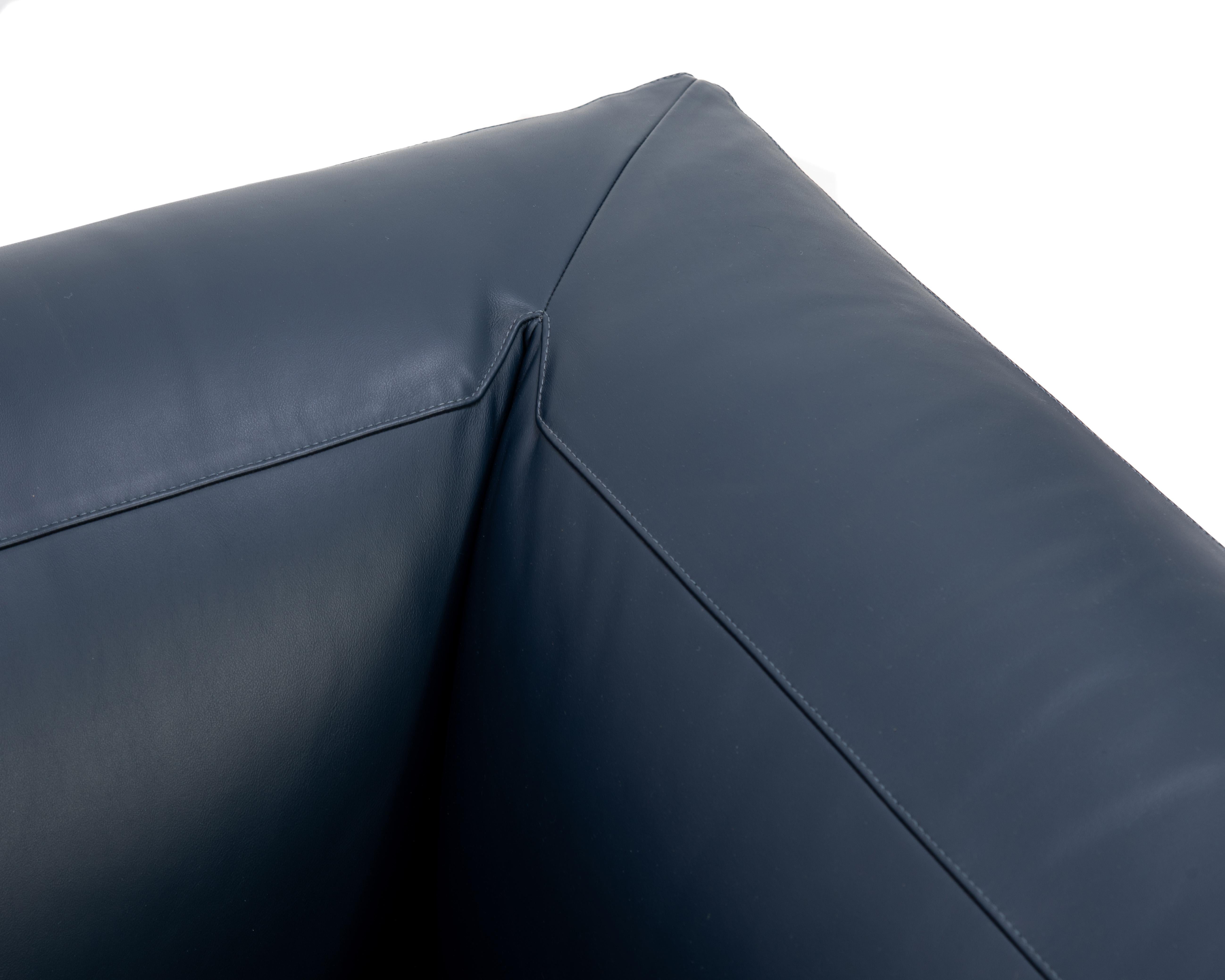 Antonio Citterio B&B Italia Michel Club Blau Leder Zweiteiliges Modulares Sofa 2016 im Angebot 5
