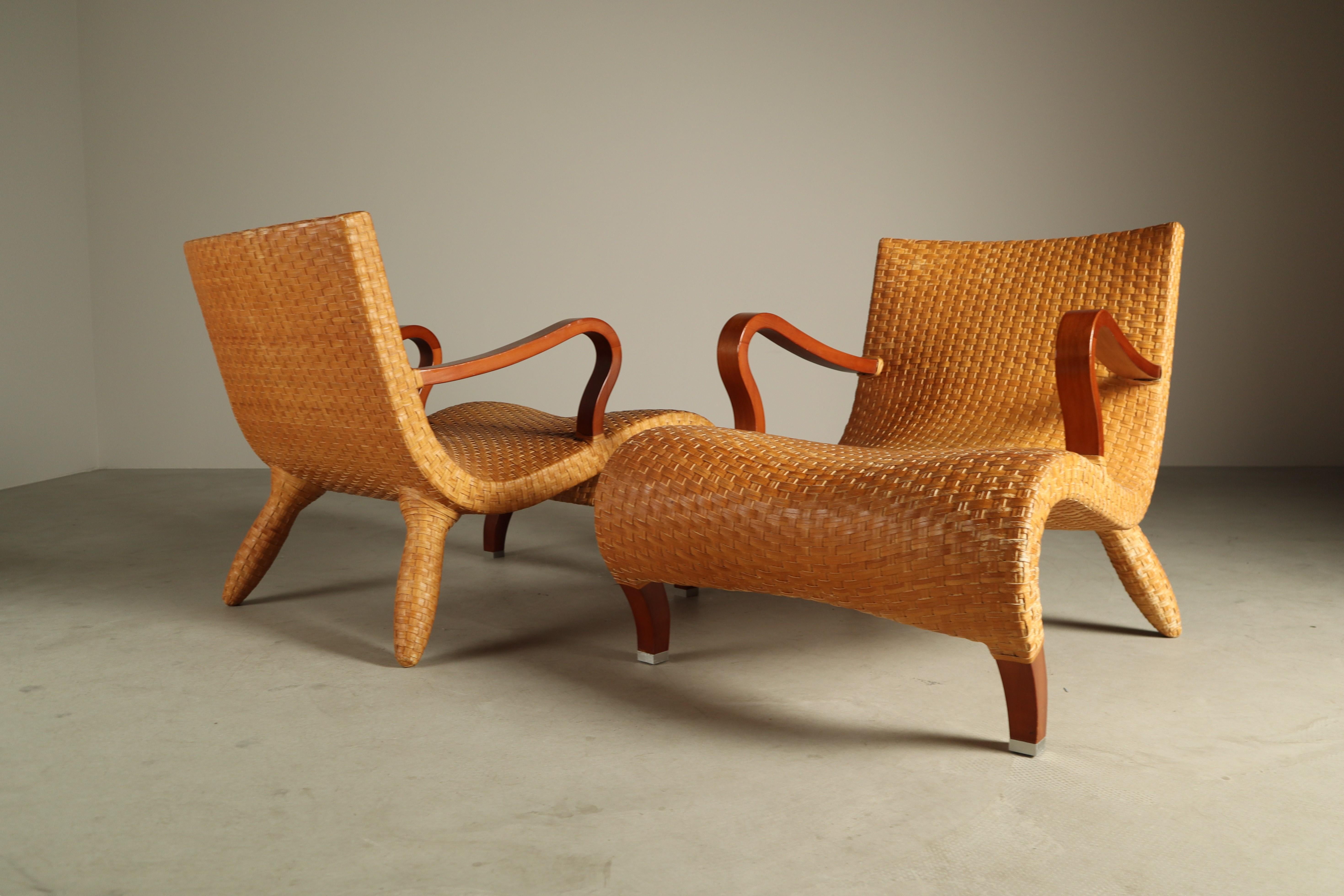This rare pair of lounge chairs belongs to the Compagnia delle Filippine collection, designed by Antonio Citterio in 1993 for B&B Italia. Known for his mastery of ergonomics and sculptural form, Citterio created this series for the domestic market,