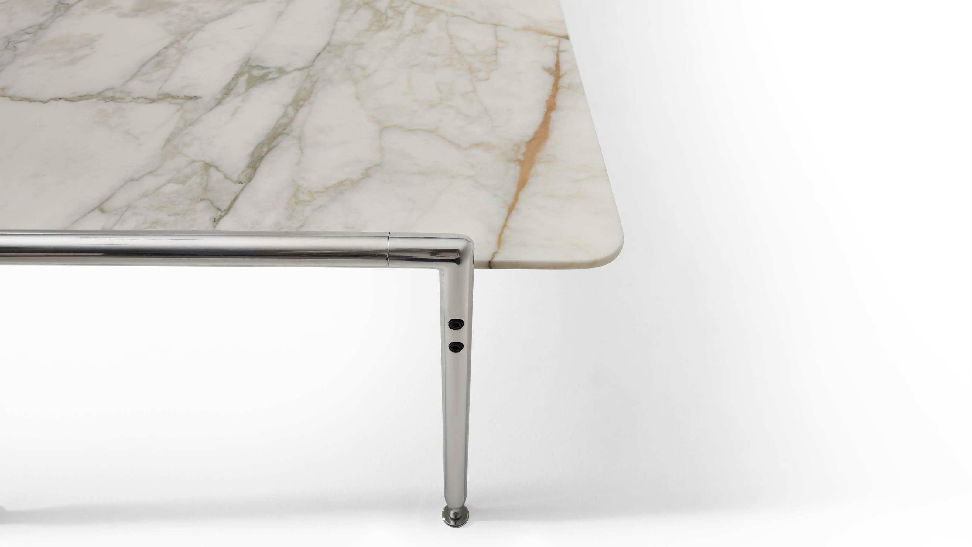Mid-Century Modern Antonio Citterio Esosoft Coffee Table For Cassina For Sale