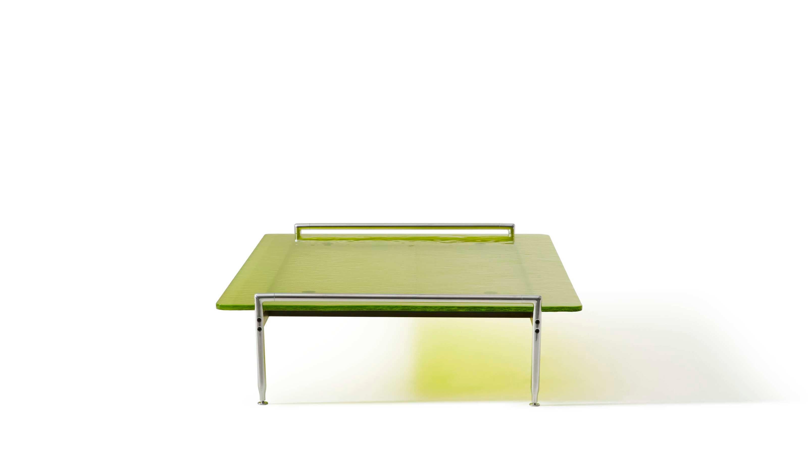 Antonio Citterio Tavolino Esosoft per Cassina In condizioni Nuovo in vendita a Barcelona, Barcelona