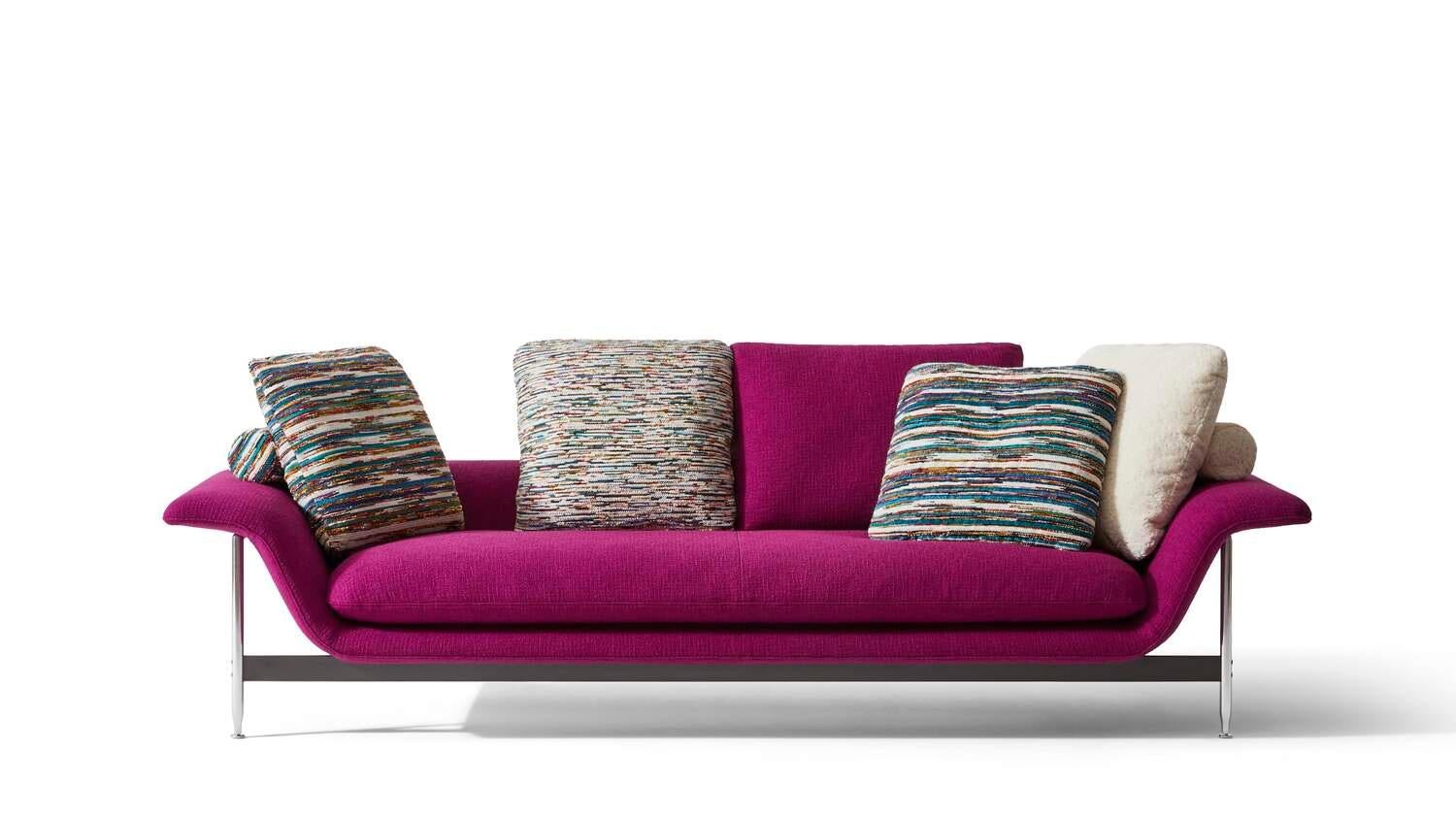 Sofá Esosoft Antonio Citterio
Fabricado por Cassina en Italia

Un sistema de salón diseñado para definir el paisaje doméstico de forma fluida y flexible. Este es Esosoft, el primer proyecto de Antonio Citterio para Cassina, un sofá modular que