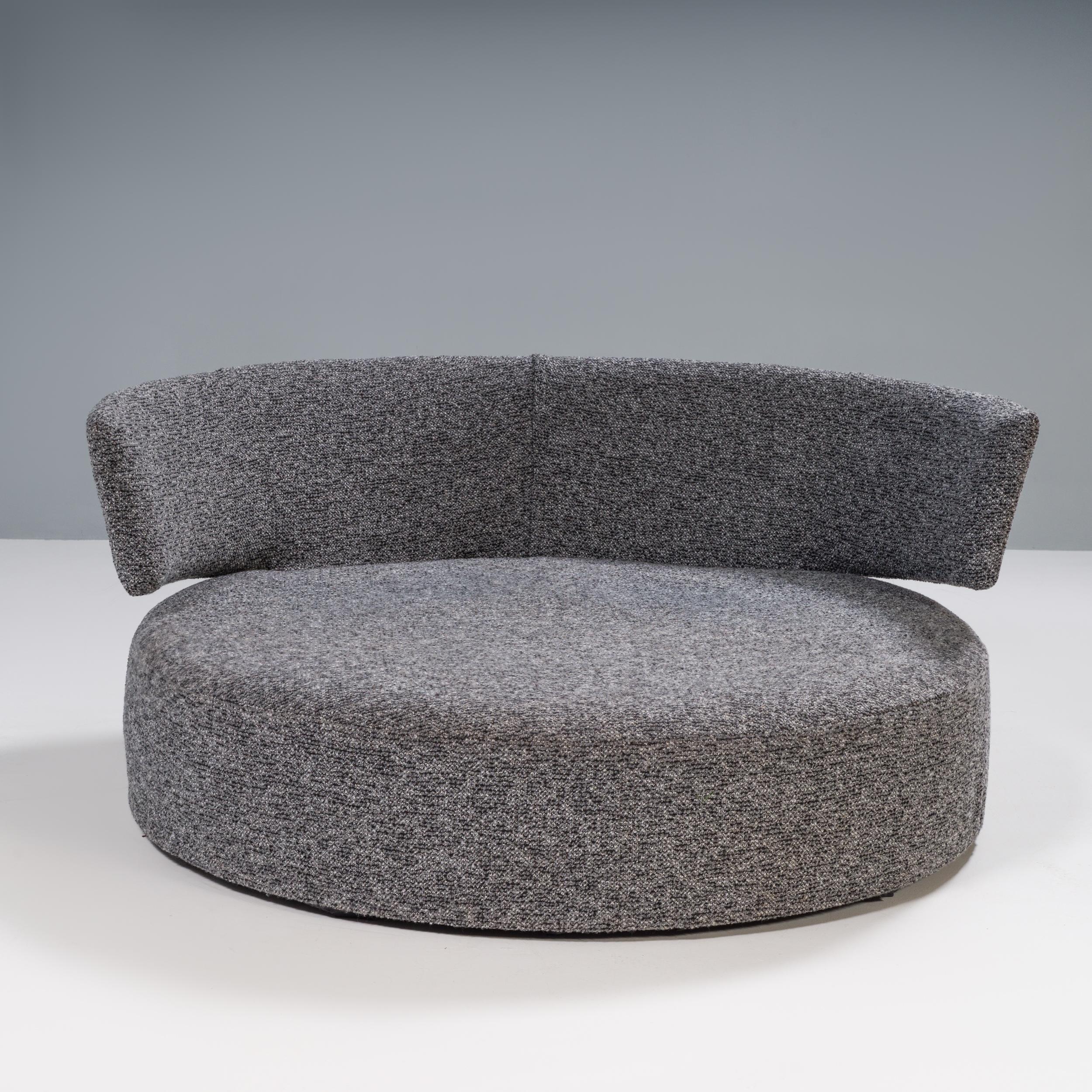 Antonio Citterio for B&B Italia Grey Fabric Amoenus Circular Sofa In Good Condition In London, GB