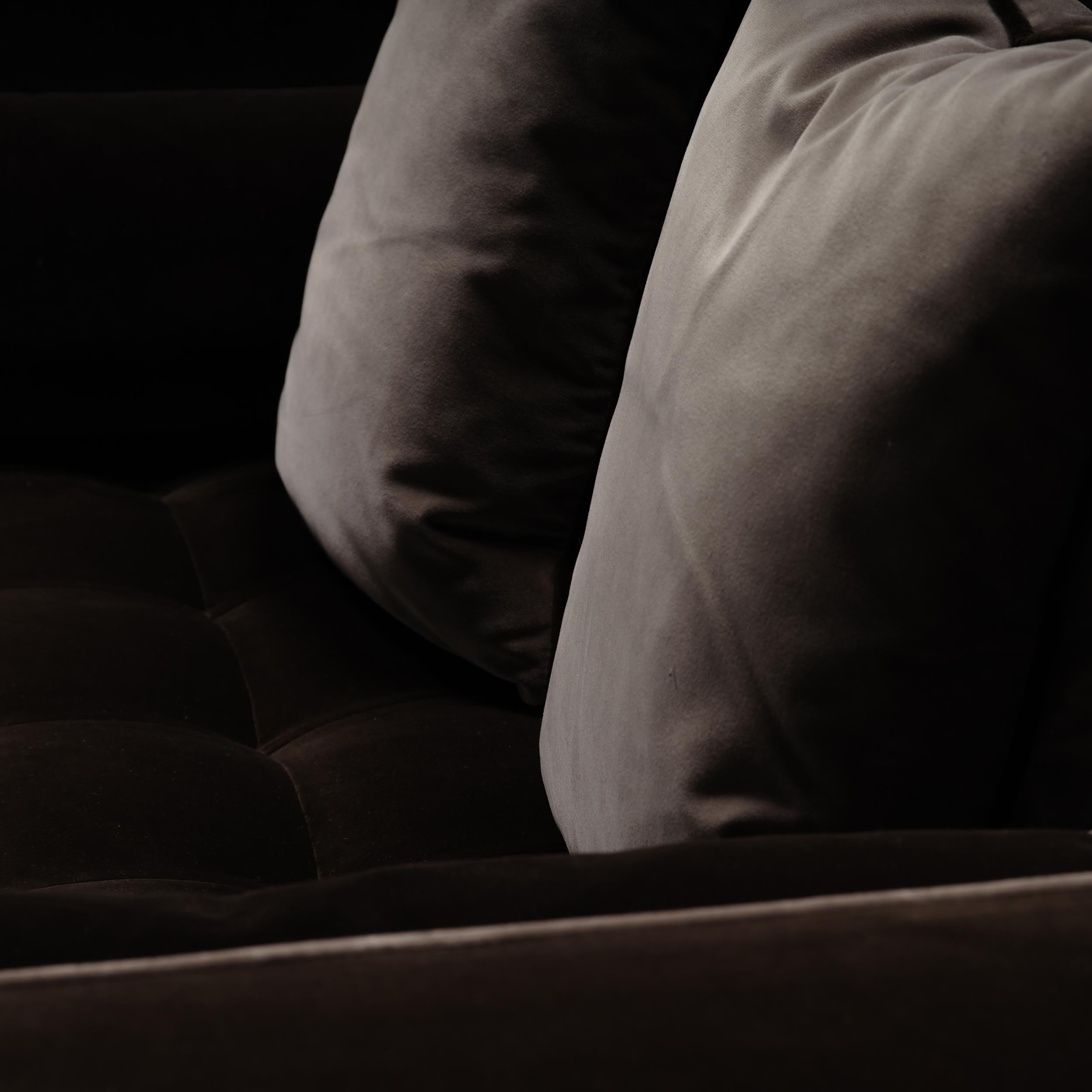 Antonio Citterio for B&B Italia Maxalto Grey Velvet Two Seat Sofa, 2013 For Sale 4