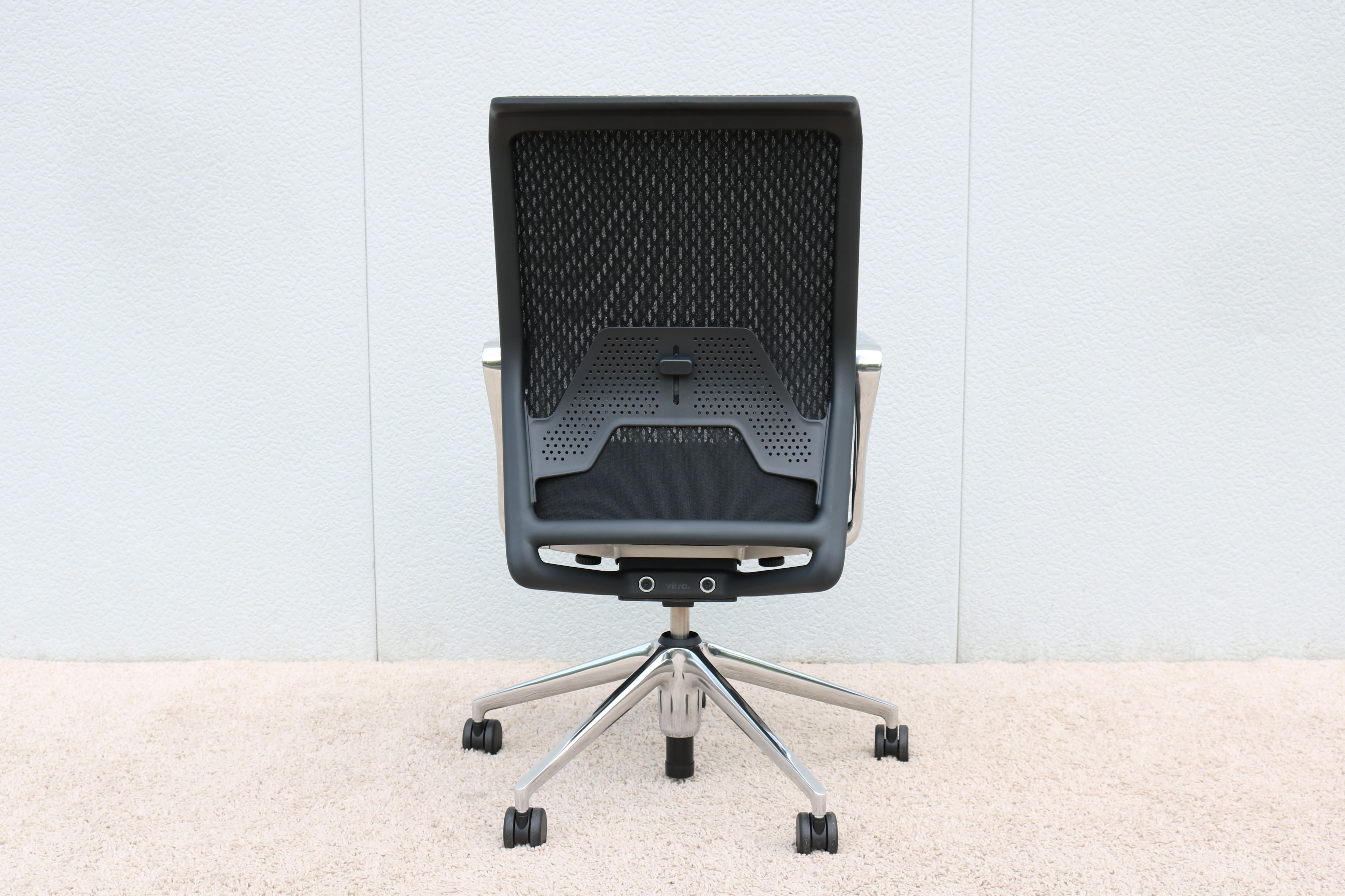 American Antonio Citterio for Vitra Ergonomic ID Mesh Black Office Desk Chair, Brand New For Sale