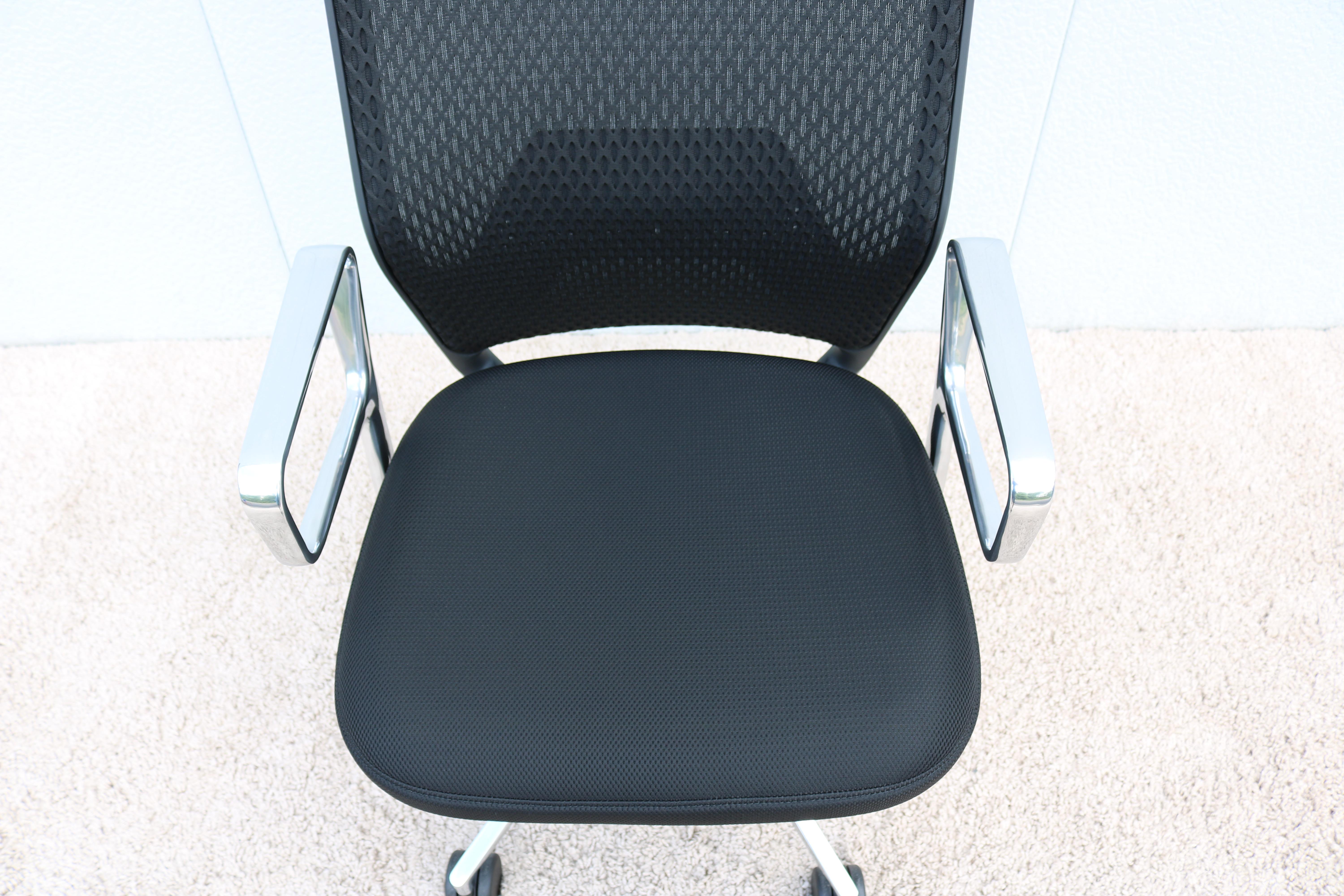 Aluminium Chaise de bureau noire ergonomique Antonio Citterio pour Vitra, neuve en vente