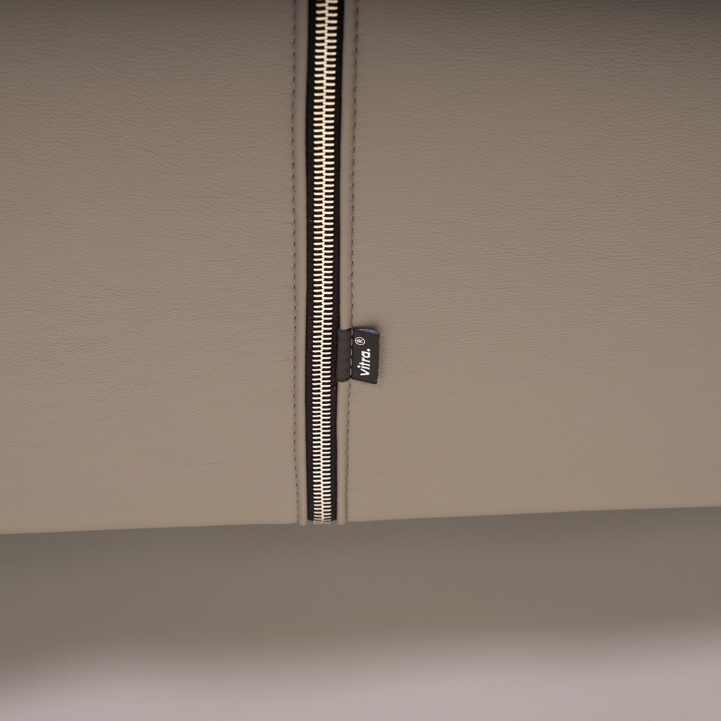 Antonio Citterio für Vitra, dreisitziges Suita-Sofa aus grauem Leder, 2021 im Angebot 4