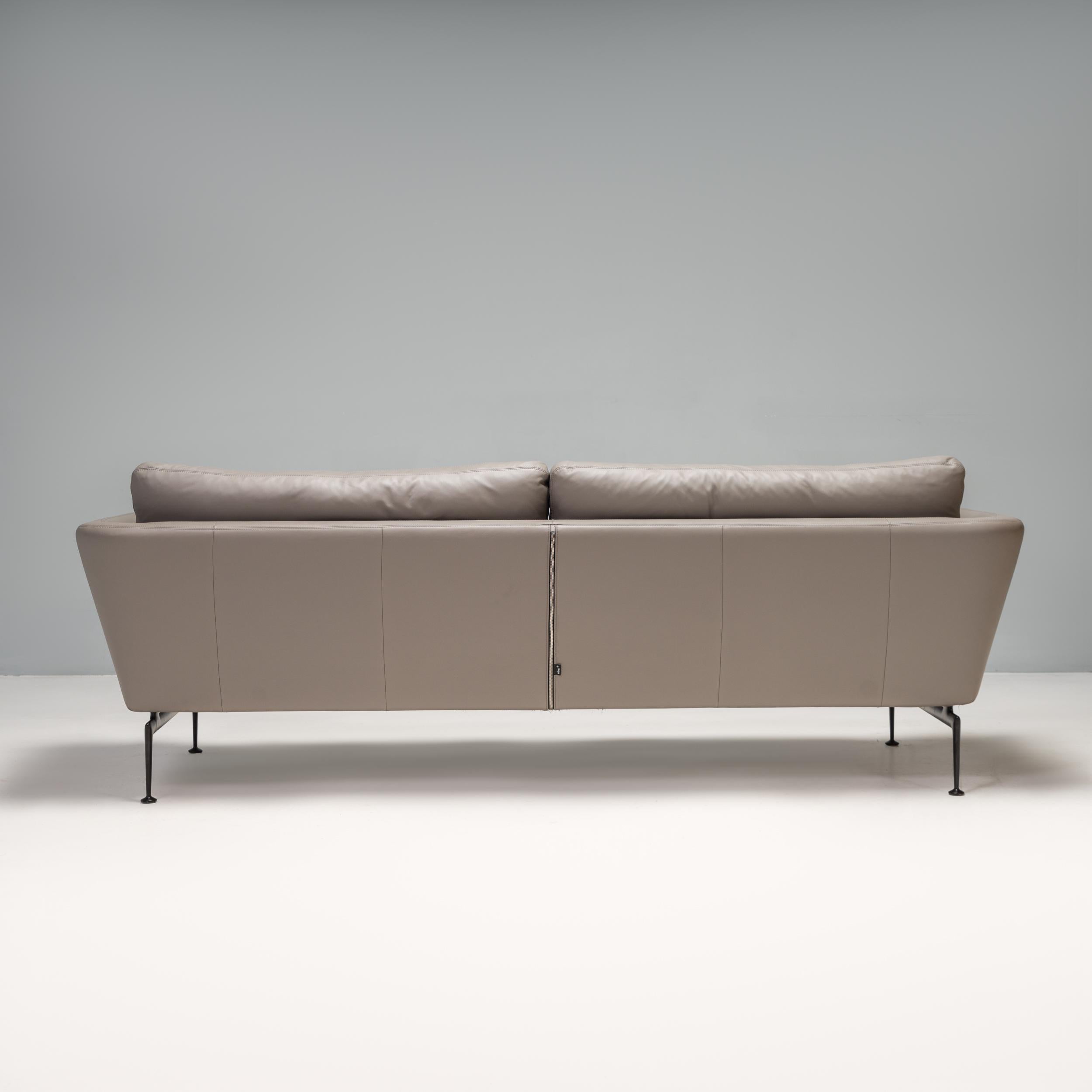 Antonio Citterio für Vitra, dreisitziges Suita-Sofa aus grauem Leder, 2021 im Zustand „Gut“ im Angebot in London, GB