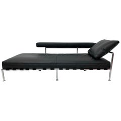Antonio Citterio "Free Time" Leather and Tubular Chrome Daybed for B&B Italia