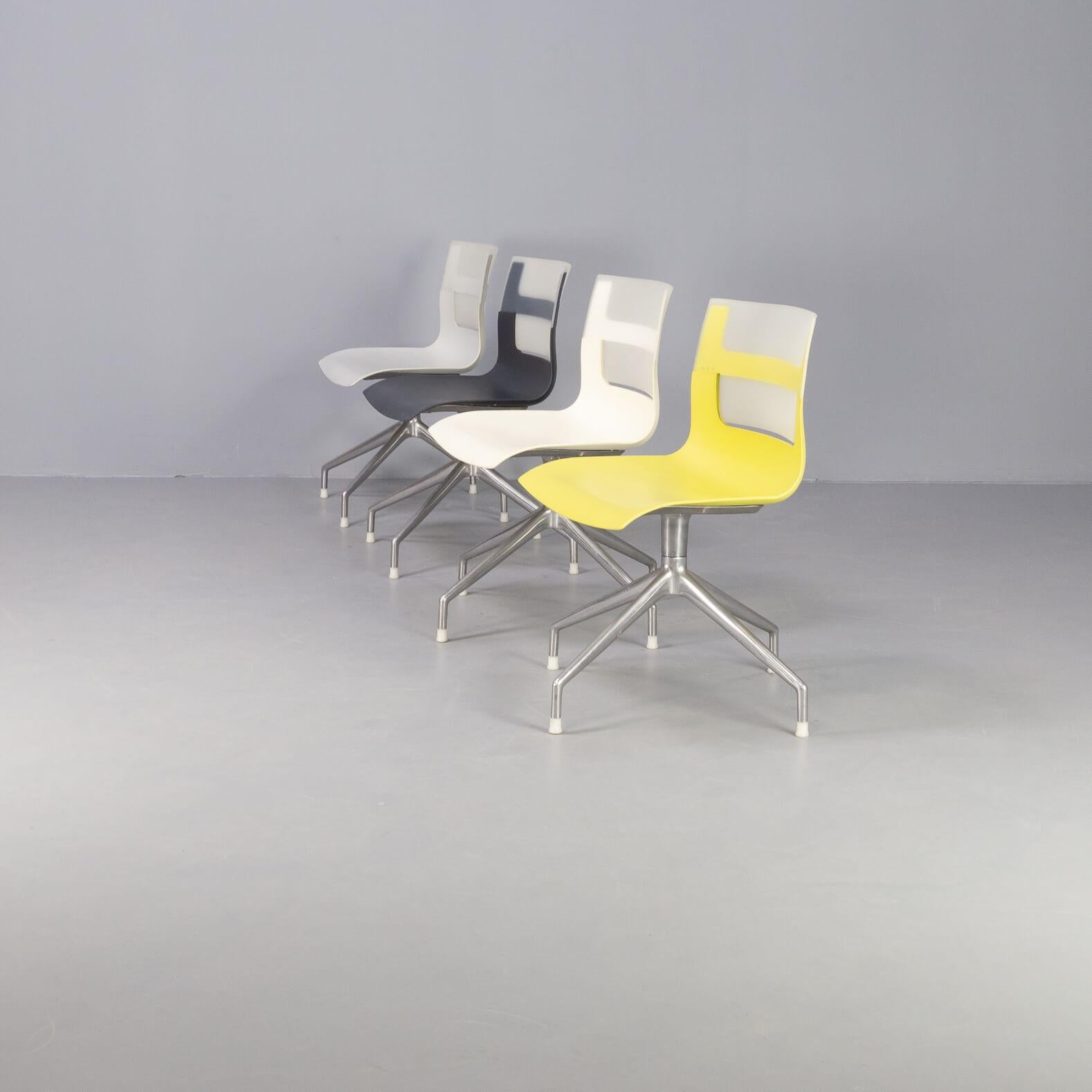 Mid-Century Modern Antonio Citterio ‘otto’ Dining Swivel Chair for B&B Italia Set/4 For Sale