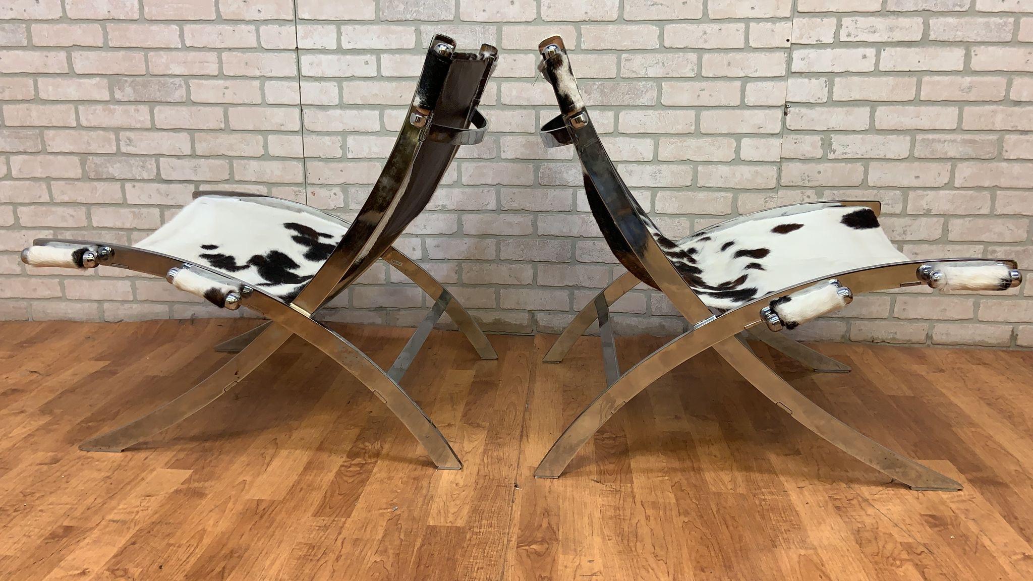 Fait main Antonio Citterio Timeless Lounge Scissor Chairs for Flexform Newly Upholstered (chaises à ciseaux de salon intemporelles pour Flexform) en vente