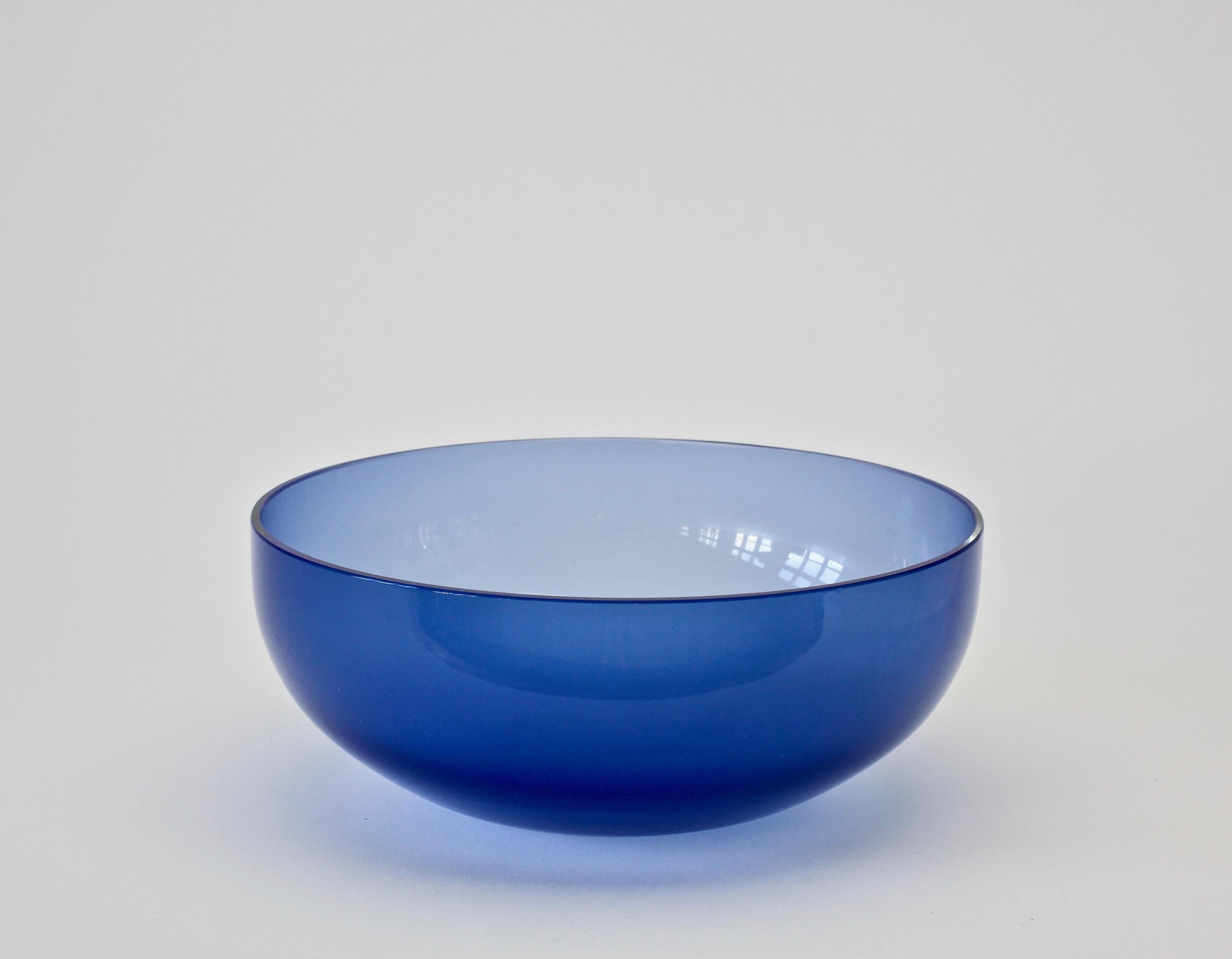 Mid-Century Modern Antonio da Ros 'Attributed' for Cenedese Opaline Blue Colored Murano Glass Bowl For Sale