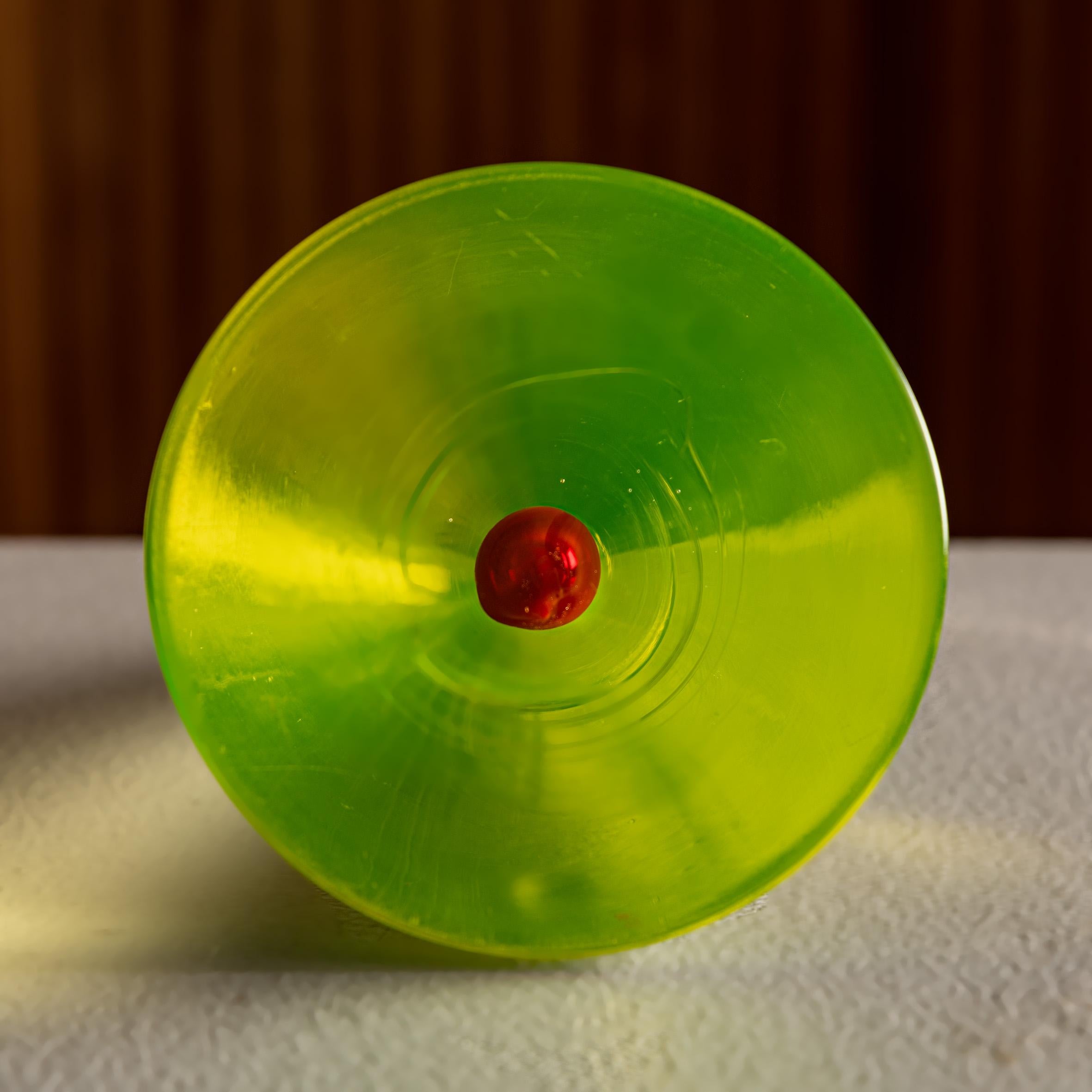 Mid-Century Modern Antonio Da Ros (attrib.), Murano Uranium Glass Cone Sculpture with Red Sommerso For Sale