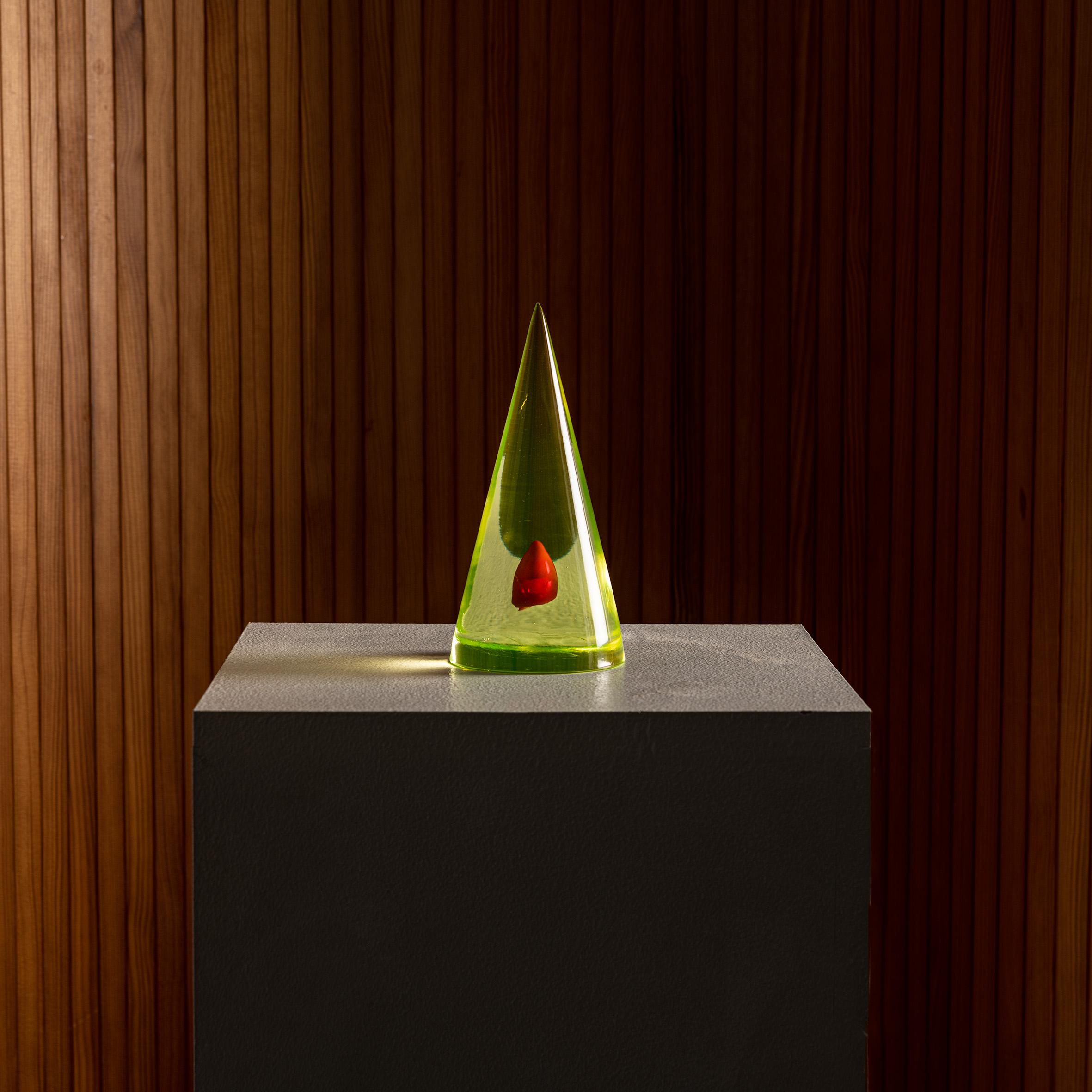 Mid-20th Century Antonio Da Ros (attrib.), Murano Uranium Glass Cone Sculpture with Red Sommerso For Sale