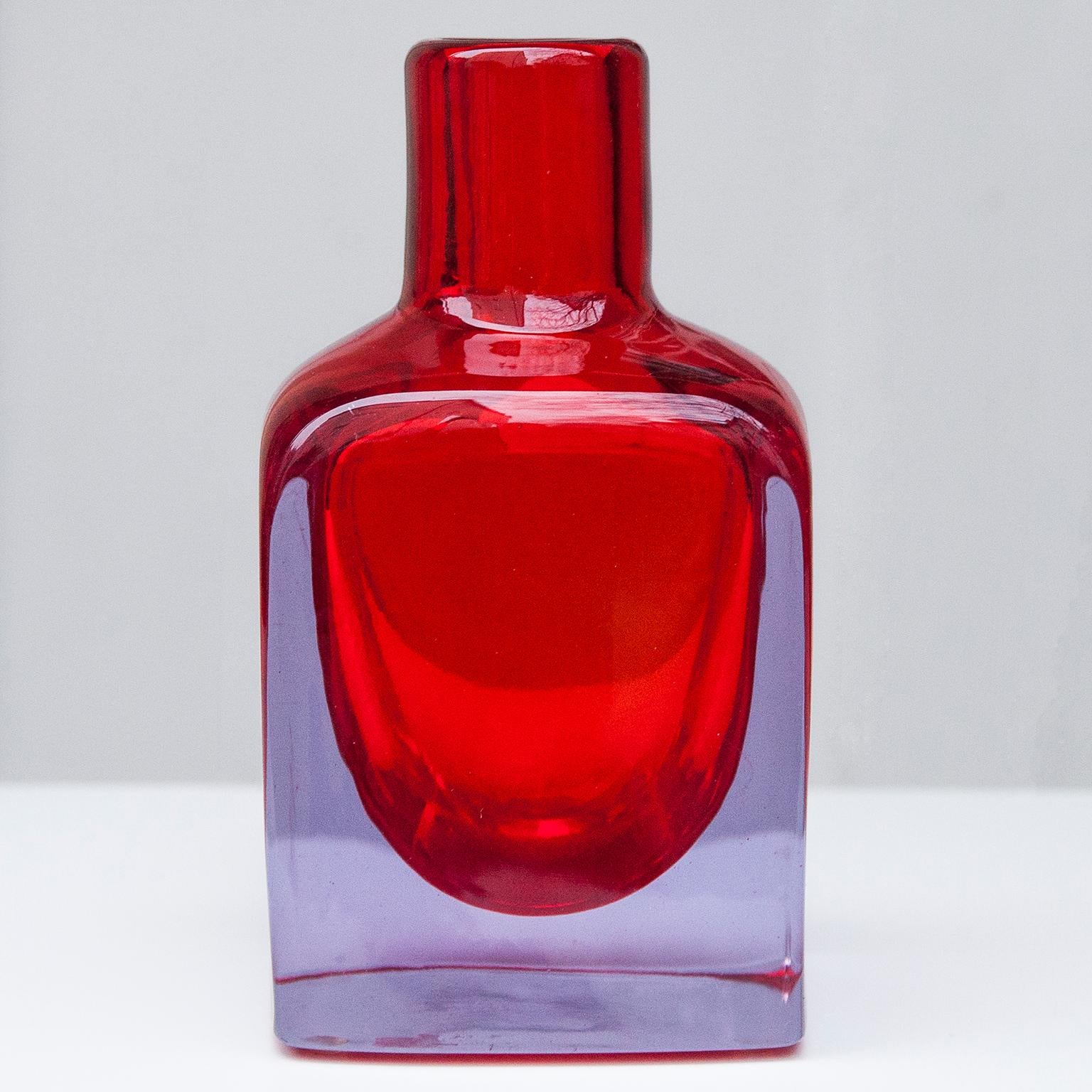 Heavy purple and red Murano glass vase by Antonio da Ros für Cenedese.

 