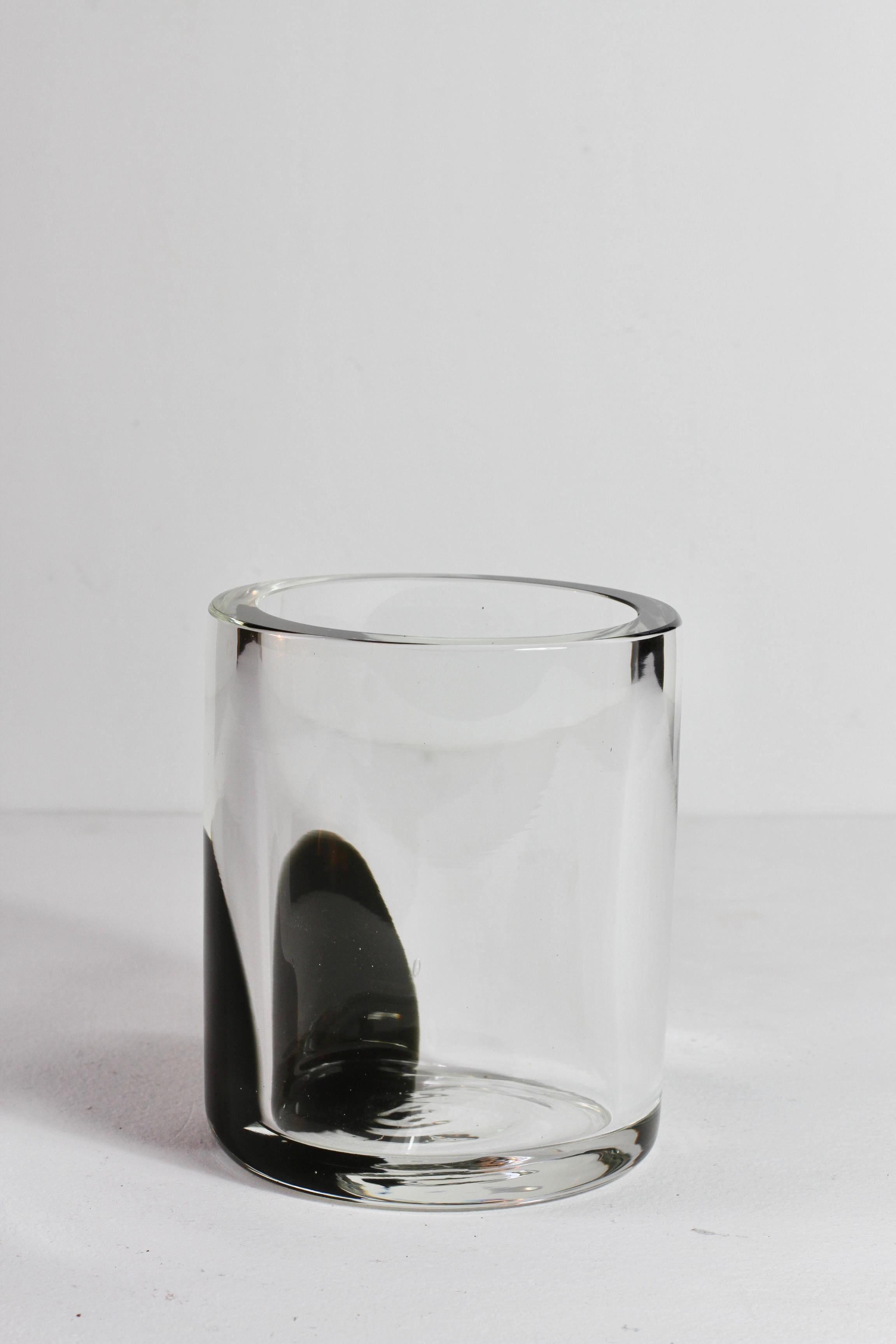 20th Century Antonio Da Ros for Cenedese 1970s Italian Round Black & Clear Murano Glass Vase For Sale