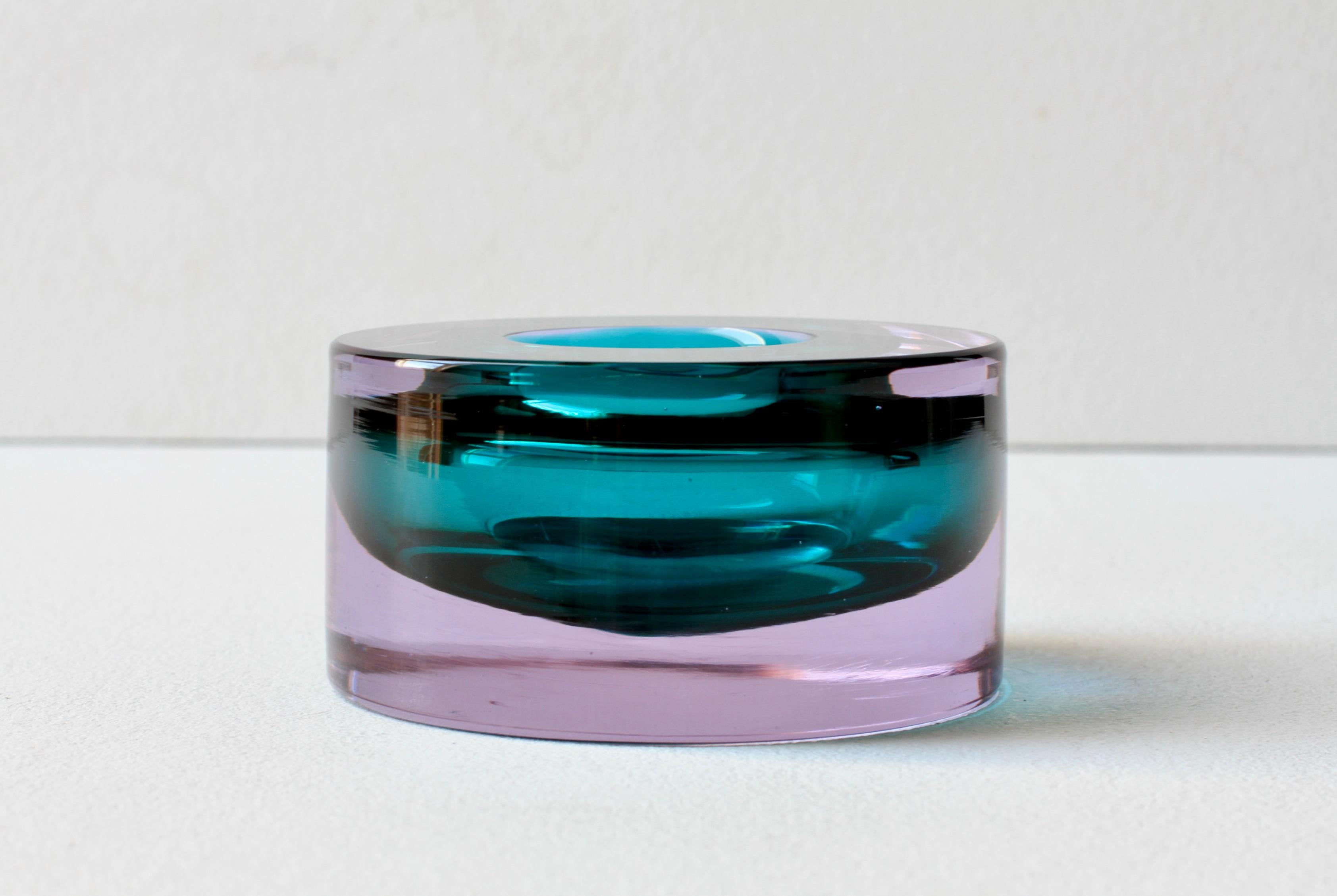 Antonio Da Ros for Cenedese Italian Murano Sommerso Glass Bowl, Dish or Ashtray (20. Jahrhundert) im Angebot