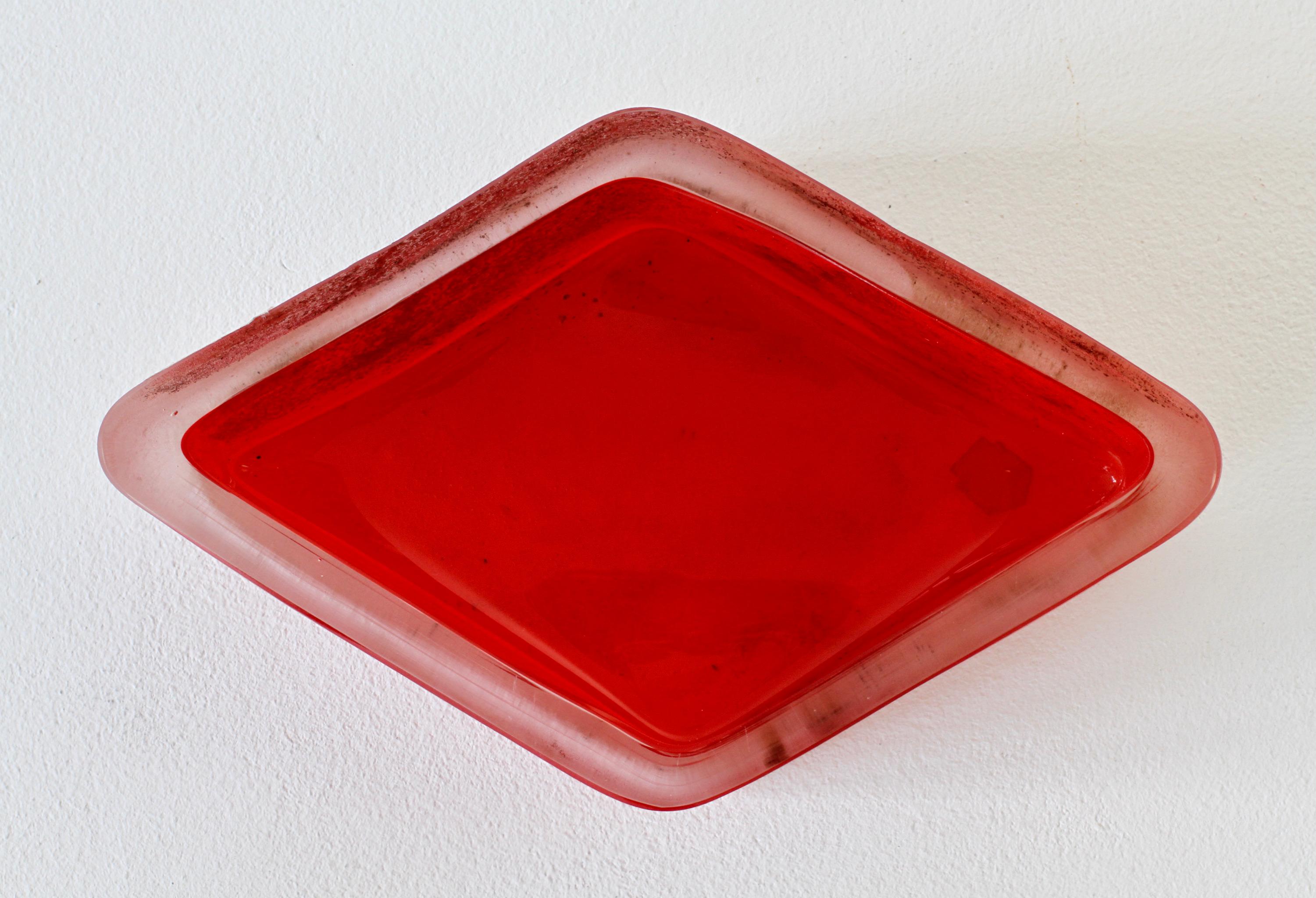 Antonio da Ros for Cenedese Italian Red Scavo Vintage Murano Glass Bowl c. 1980s For Sale 13
